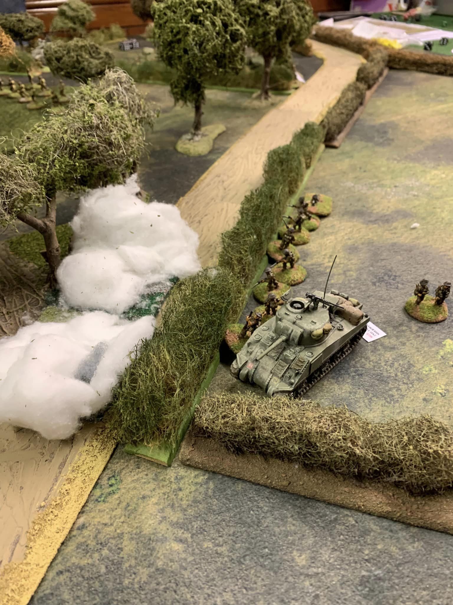 Finally, SRY Sherman tanks approaching the road junction on the southern edge of Winkelomes 