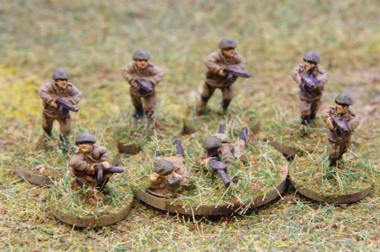 Extra troops for an SMG squad.JPG