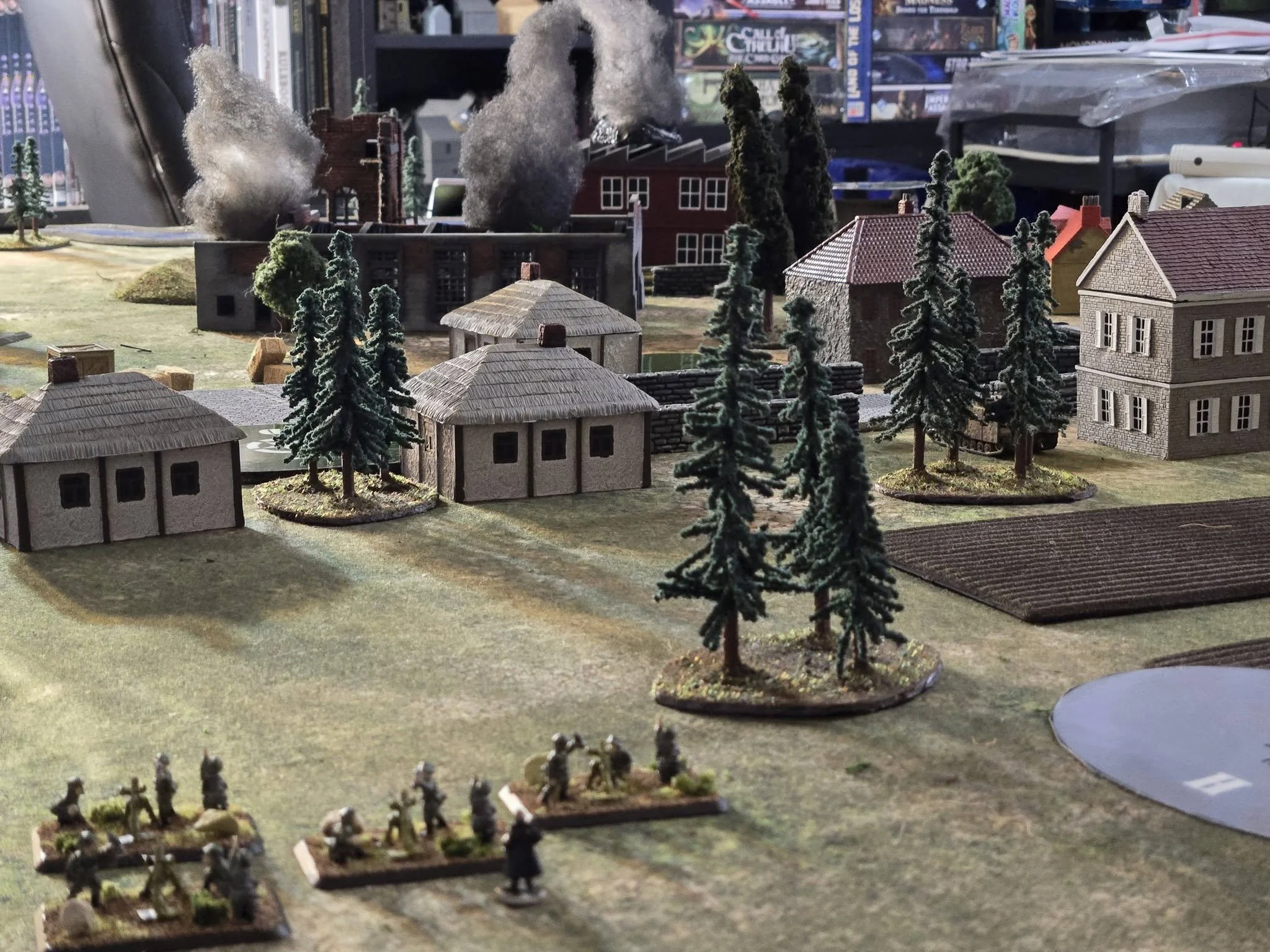  The Germans open up the festivities with a mortar assault on the cement factory housing the Soviet headquarters. 