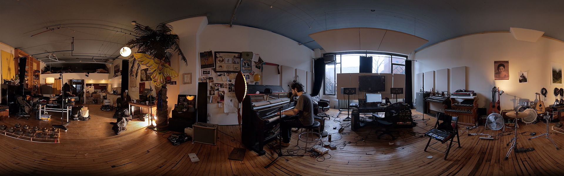 Strangers avec Patrick Watson.