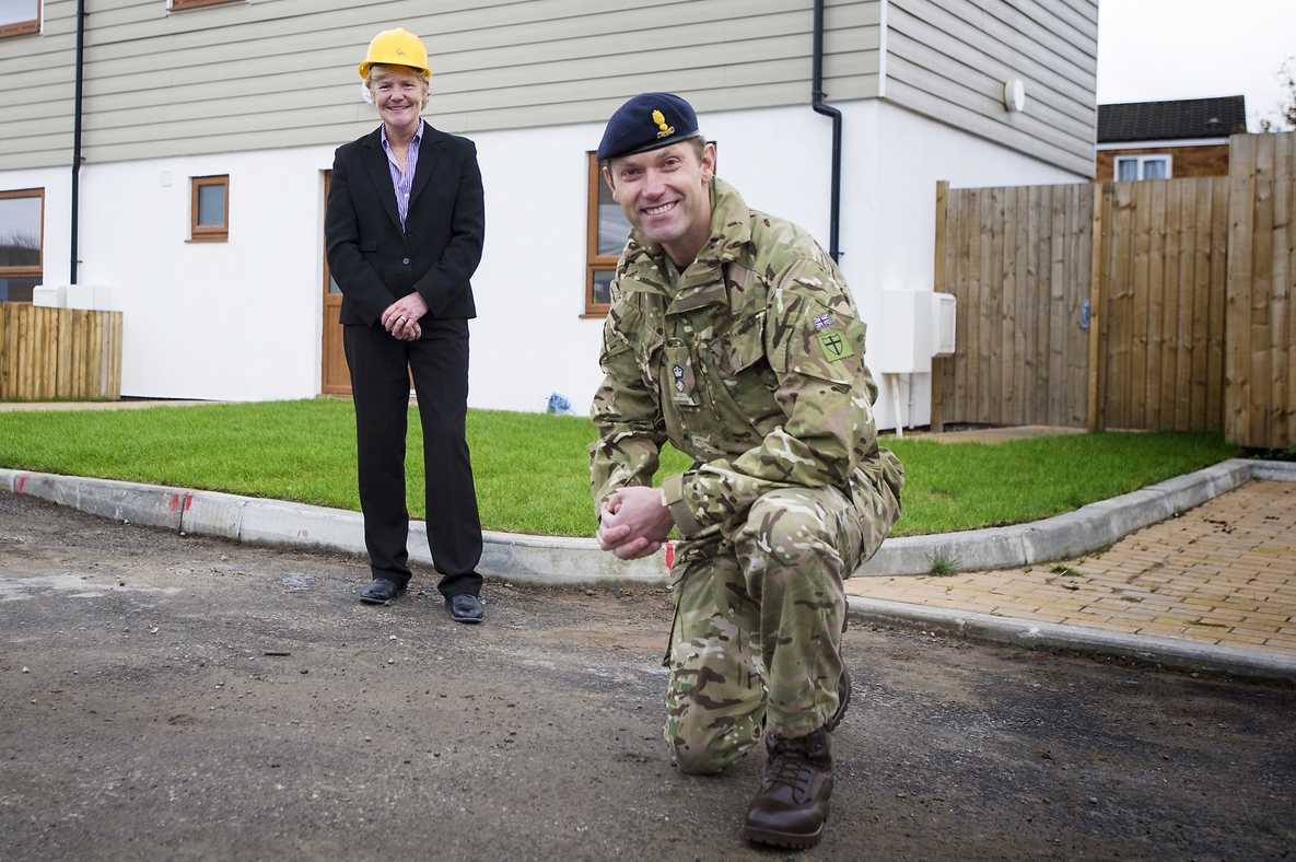 HPBC CEO Liza Parry and Lt Col Alan Mason of the 75 Engineers regiment of the Territorial Army 