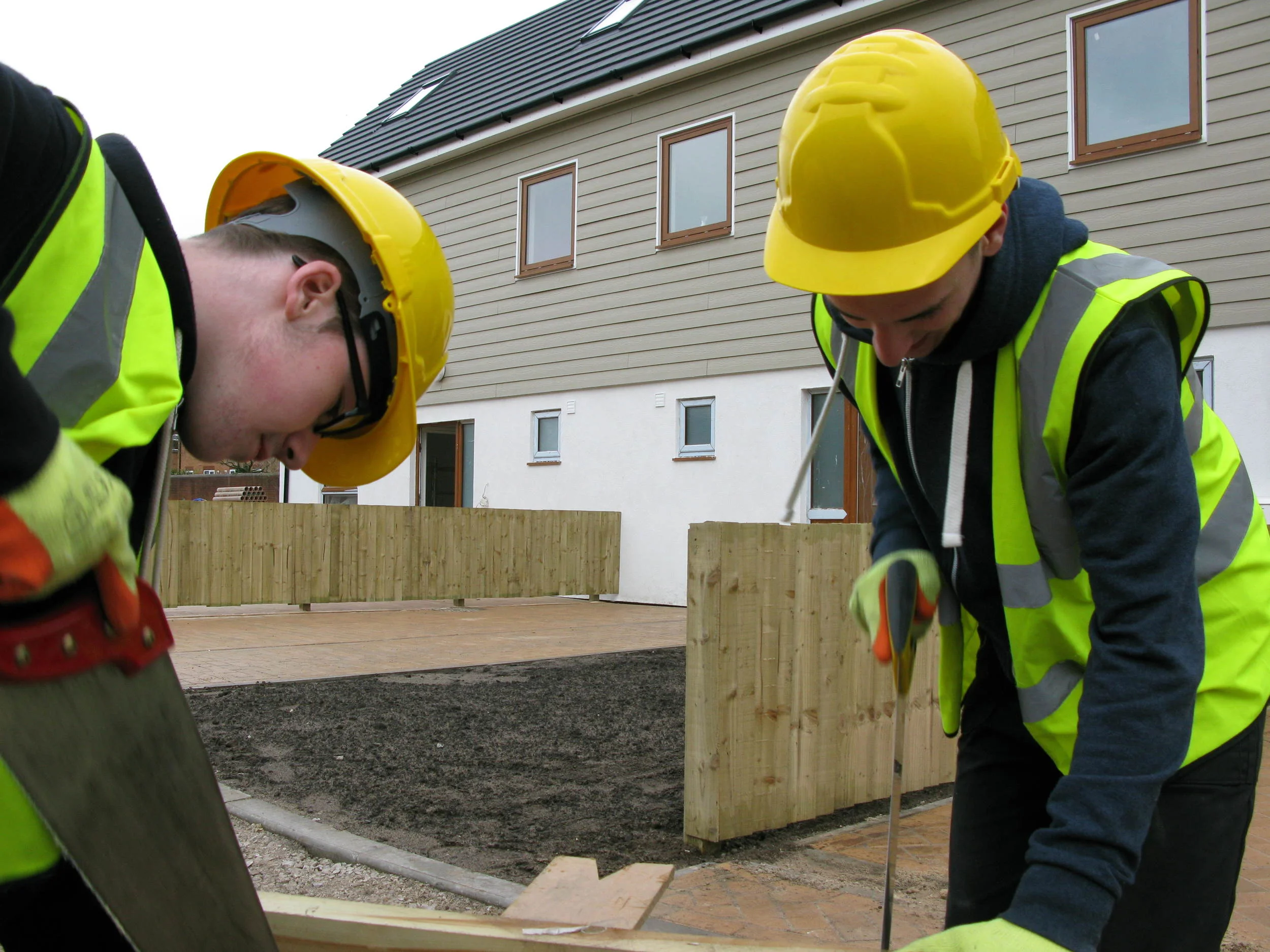Carpentry volunteers