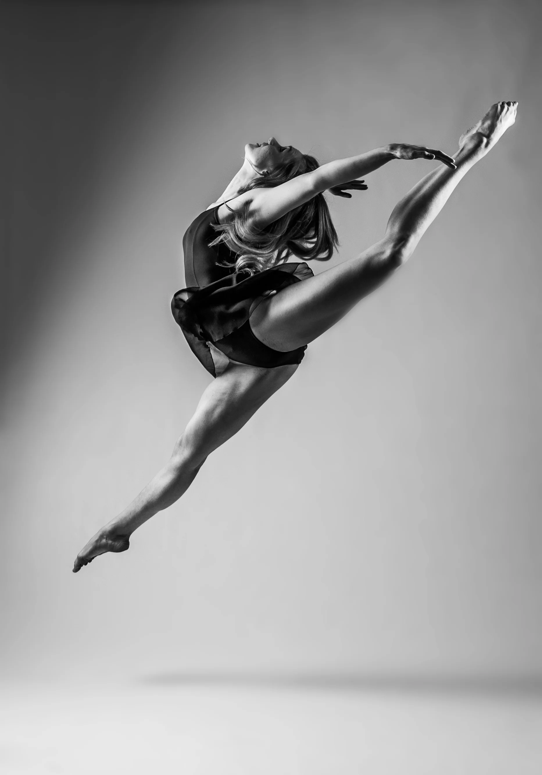 Ella Middleton - Urdang Academt