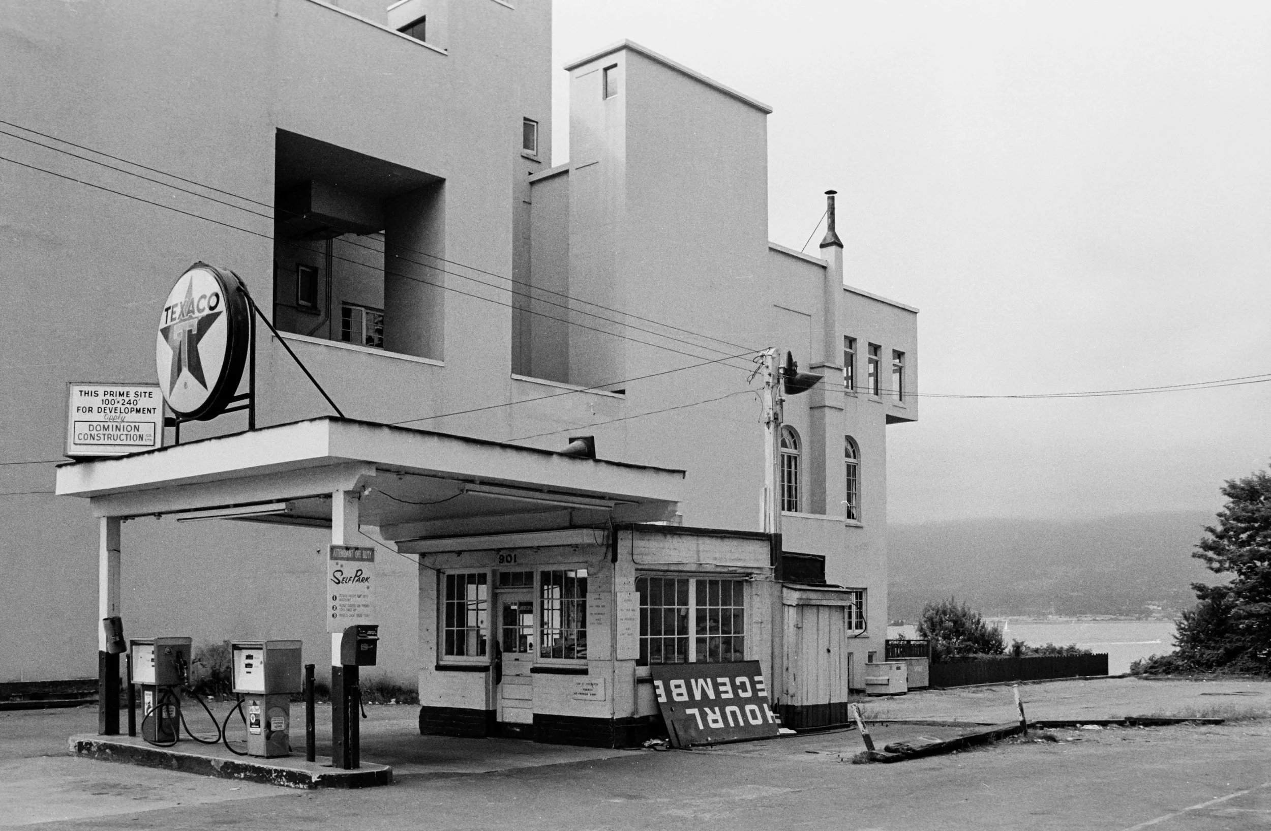 Vancouver, CAN, 1975