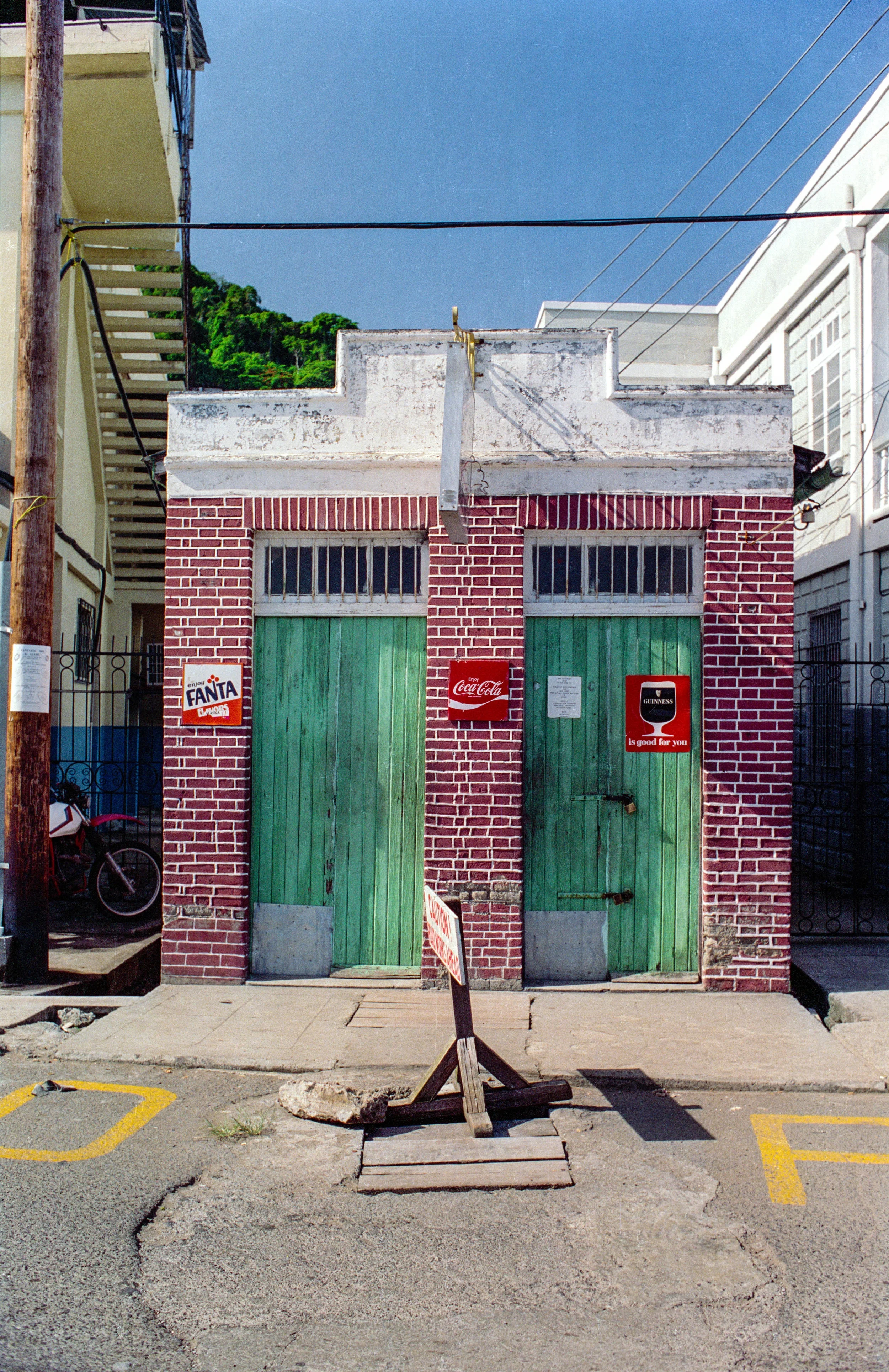 Antigua, 1979