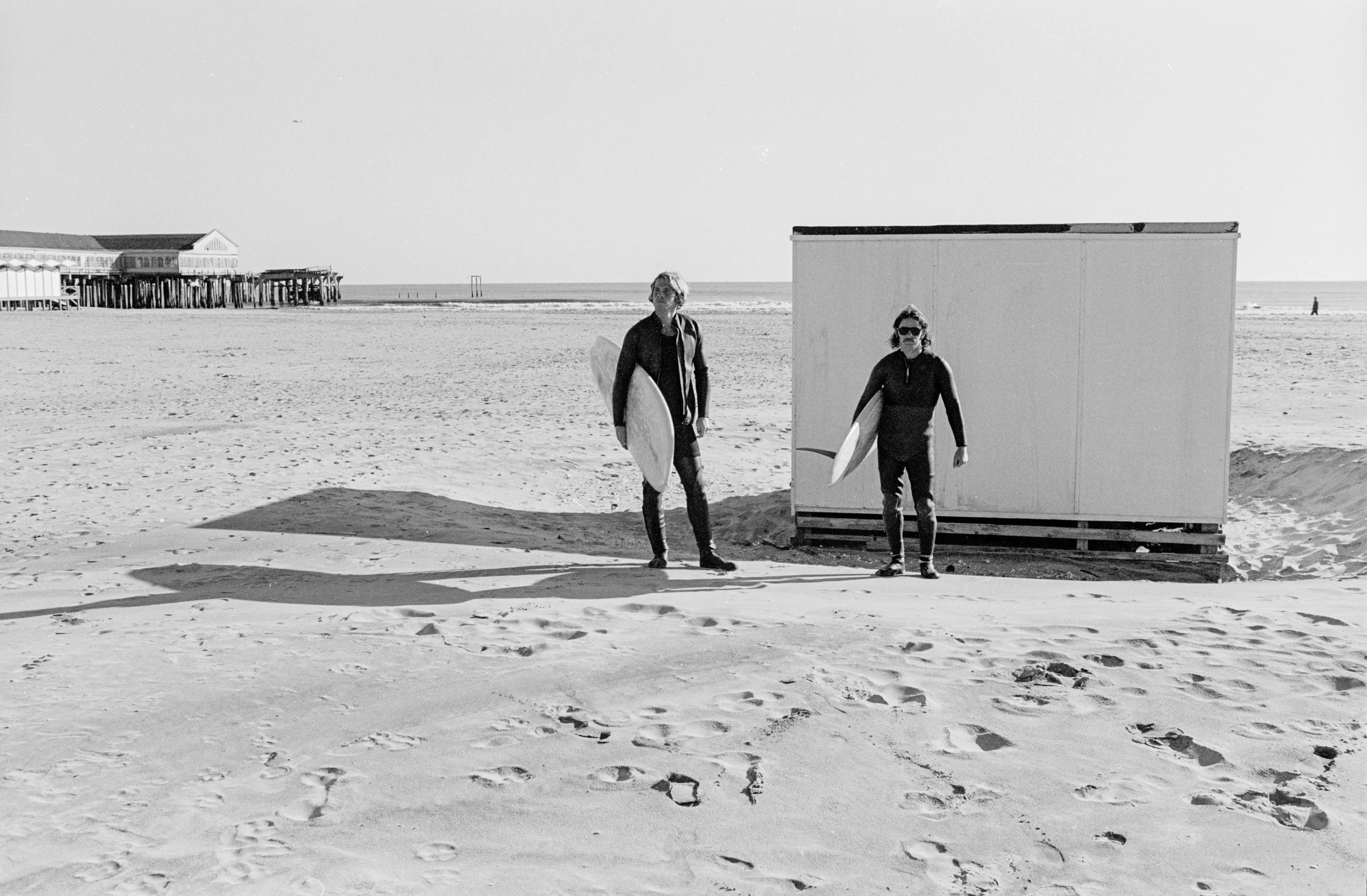 surfers.jpg