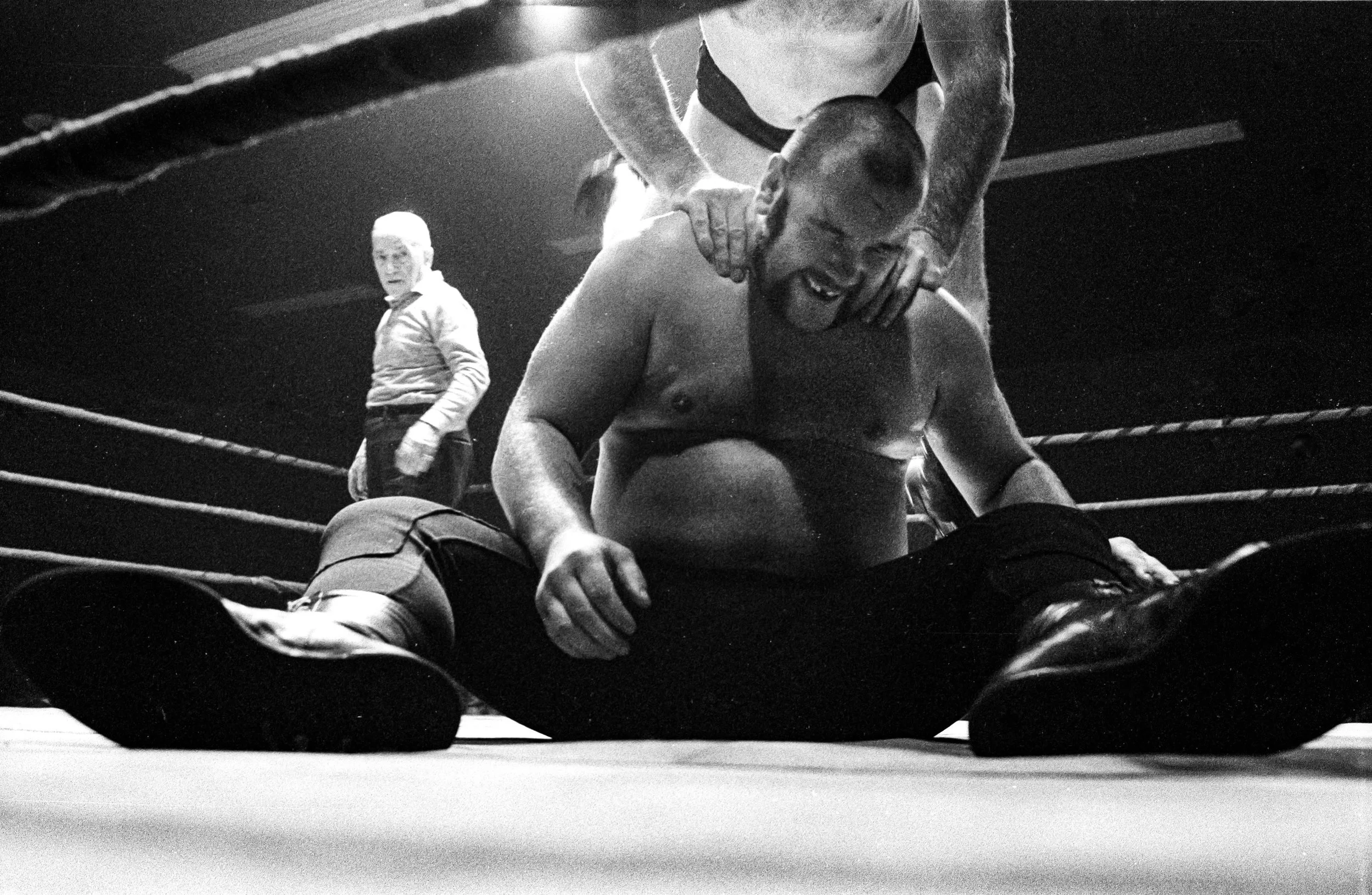 Karl Gotch vs Moose Monroe