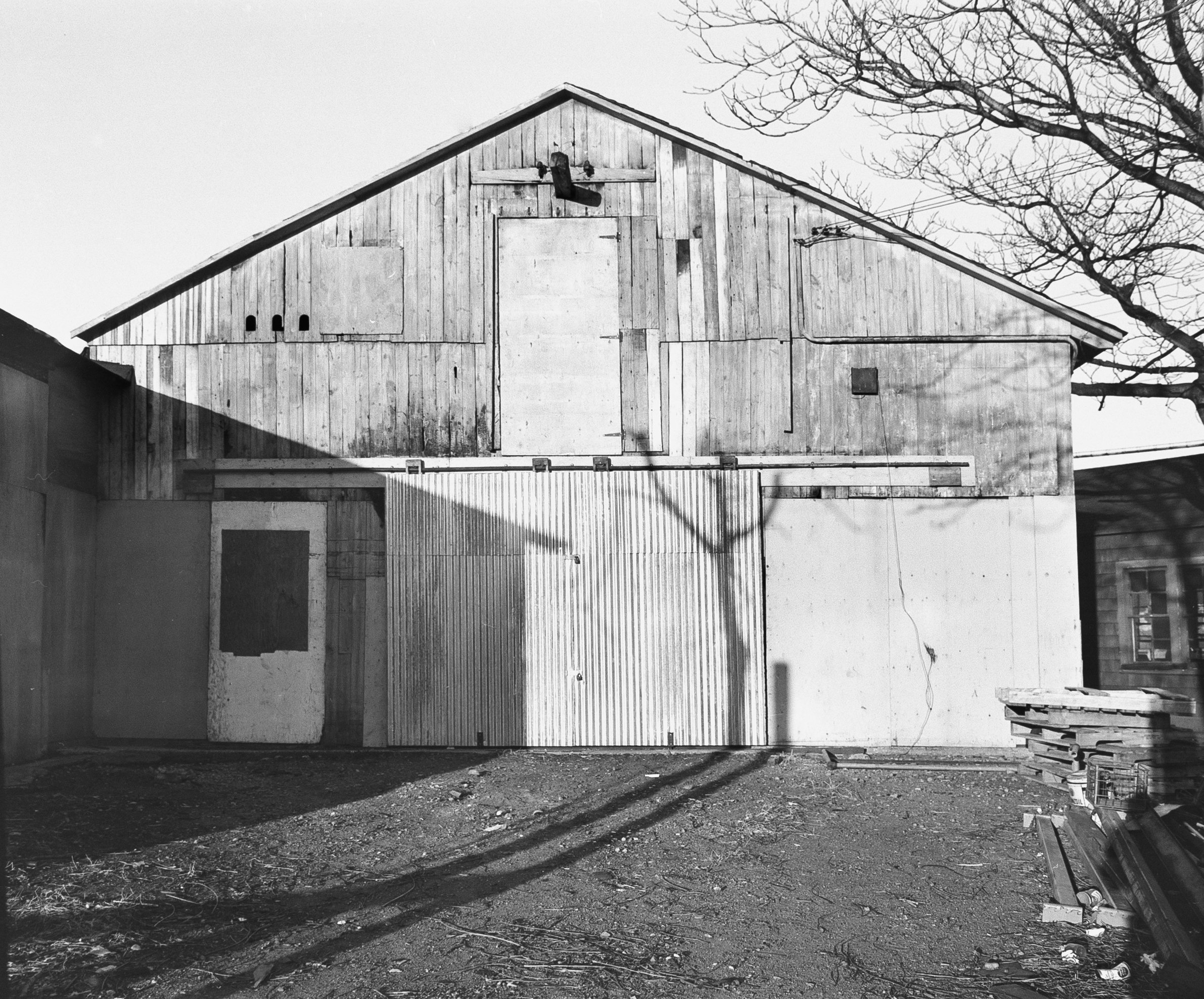 white barn.jpg