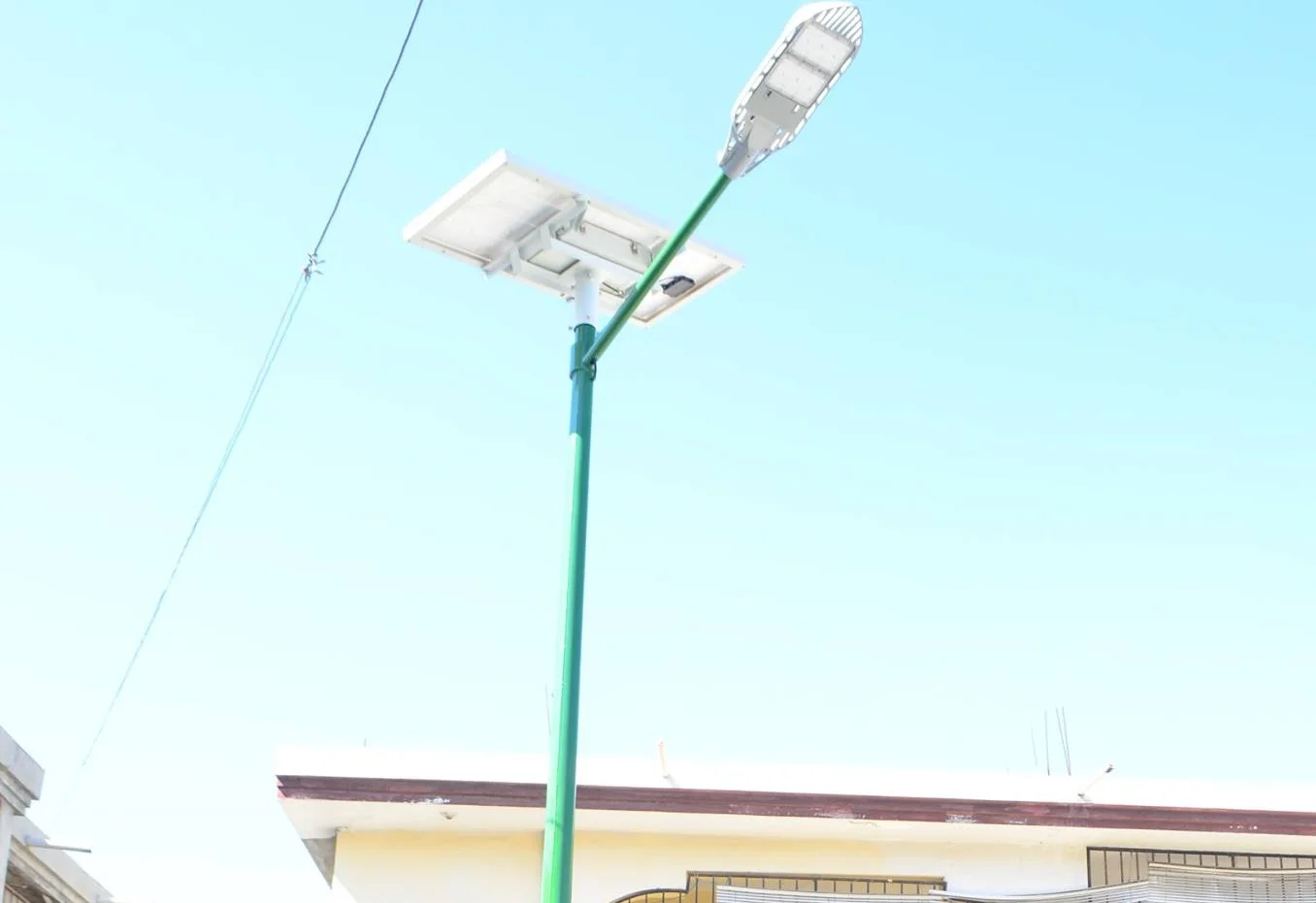 Solar-powered Street Lights