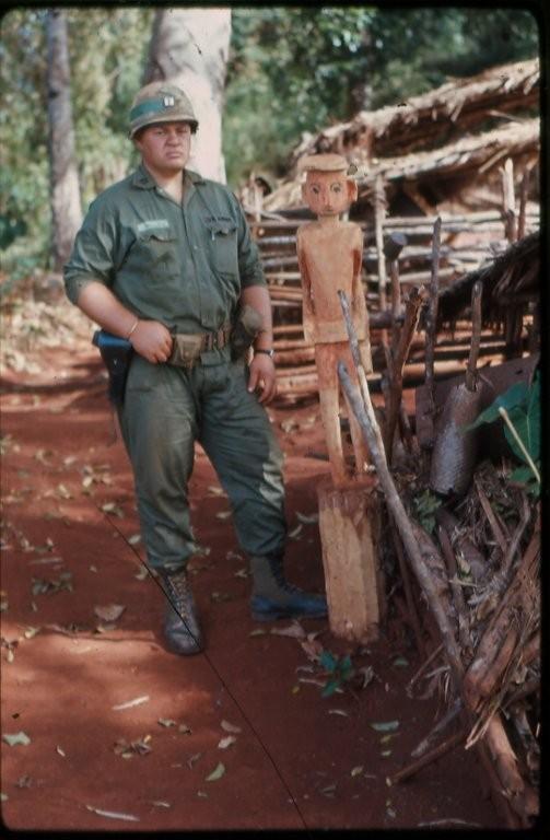 Robert E. Mallin in Vietnam