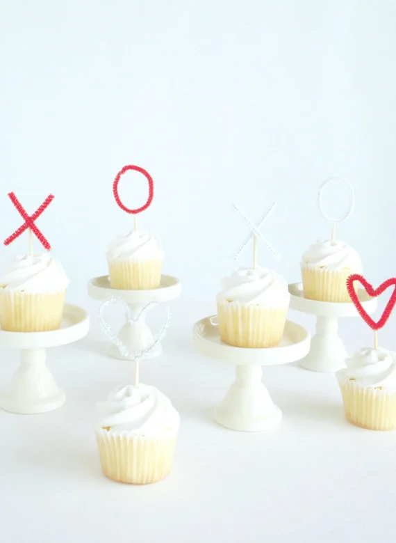 8.2-Marabou-Design-MIXED-Pipe-Cleaner-Cupcake-Toppers.jpg