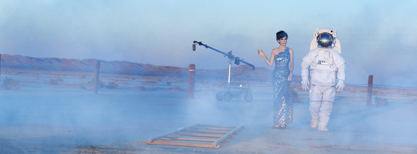  Photo retouching/recreation for Twitter skin.&nbsp; 