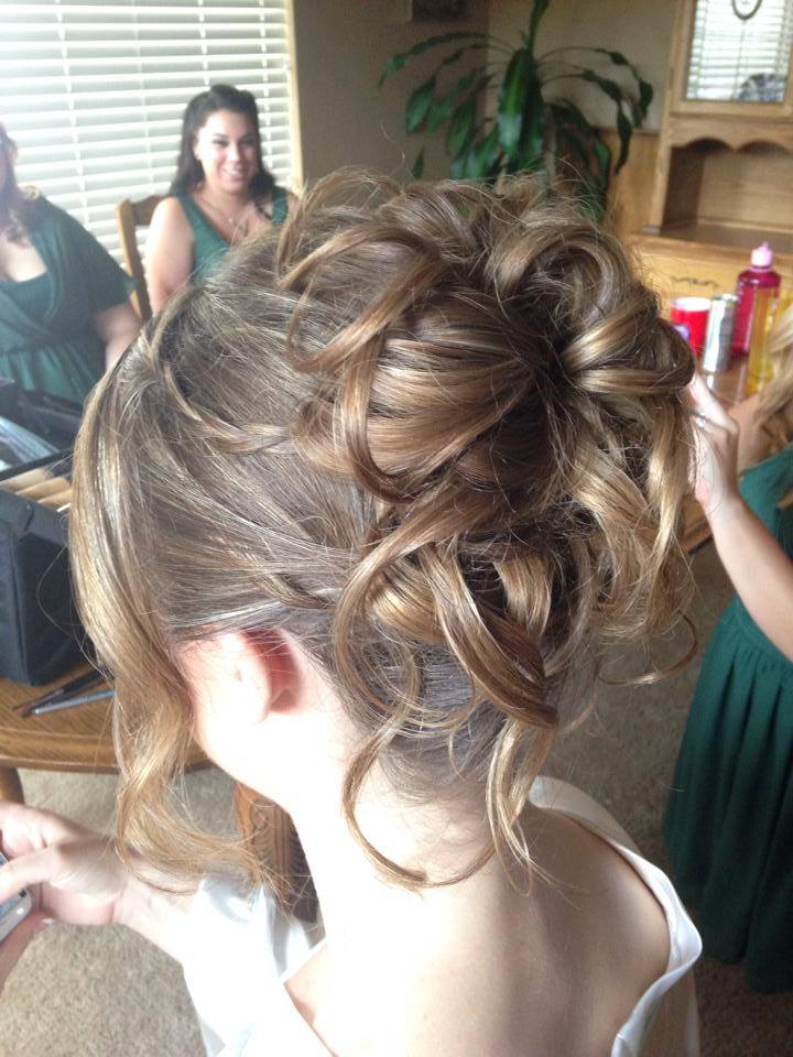 30 Wedding Hairstyles And What You Need To Achieve Them