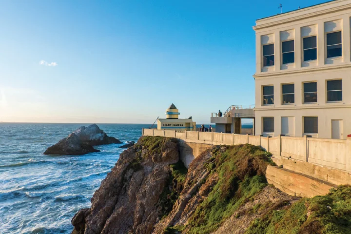The Cliff House Restaurant offering a casual fun afternoon or an elegant evening out