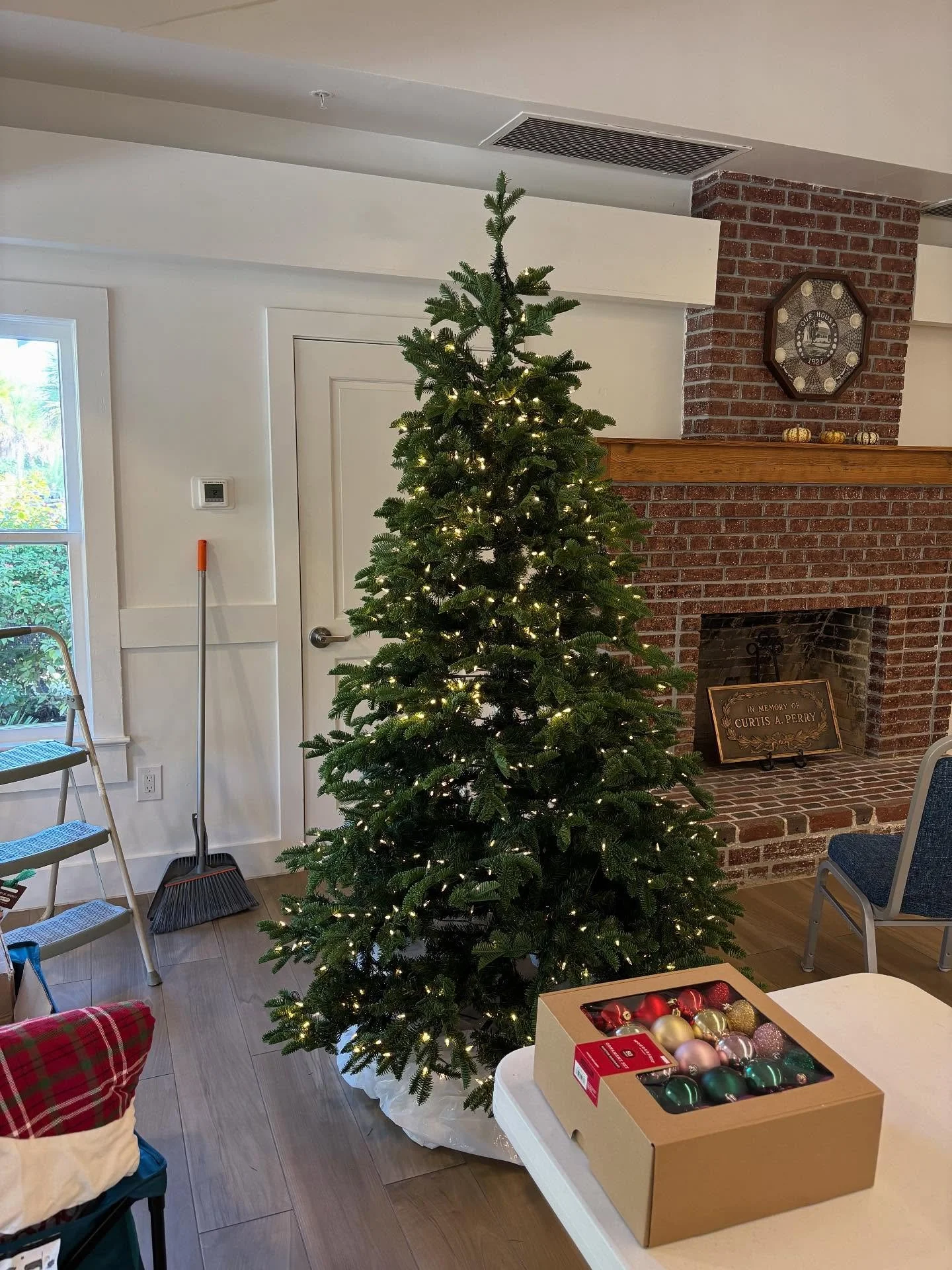 We&rsquo;re so happy to support @chrsanibel in their Festival of Trees!  Look for our 12 Books of Christmas tree, filled with hardcover books, bookmarks and festive ornaments that celebrate the love of reading.  Yay, community! #macintoshbooks #sanib