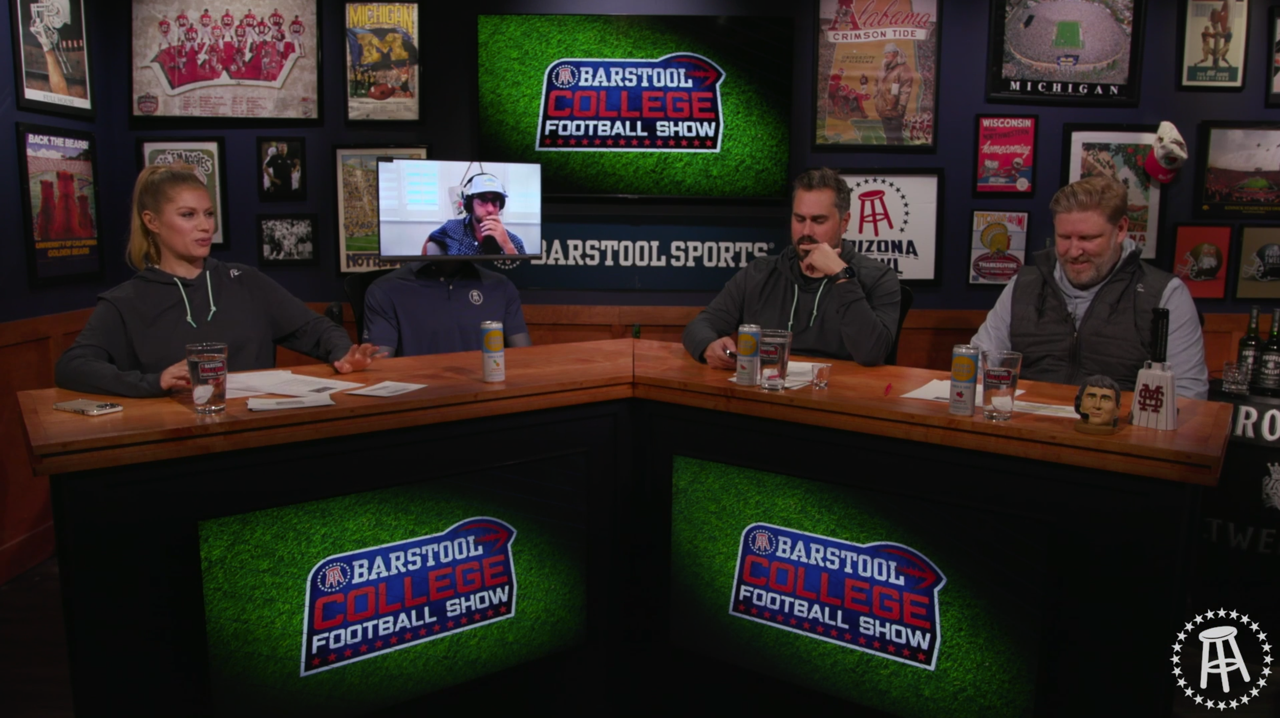 Barstool 05.png