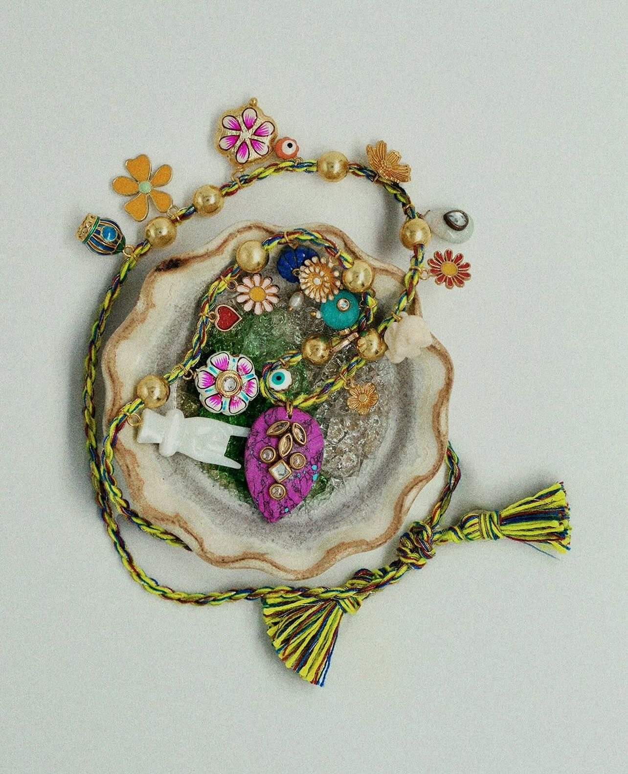 P&aring;fyll og nyheter p&aring; smykkefronten fra @monoki_la 🍭❤️&zwj;🔥🍀🦋🦚✨