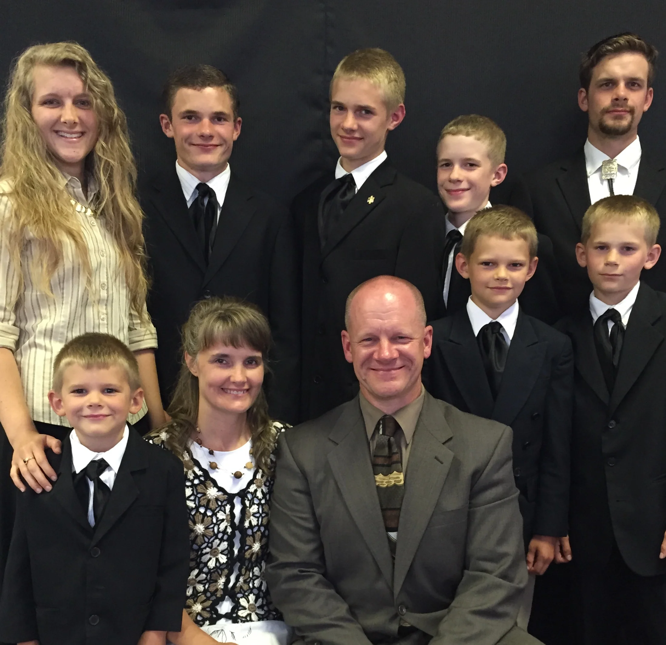 The Goodrick FamilyAmanda, David, Joseph, Jeremiah, Daniel, Joshua, Caleb, Pastor, Vicki, and Josiah