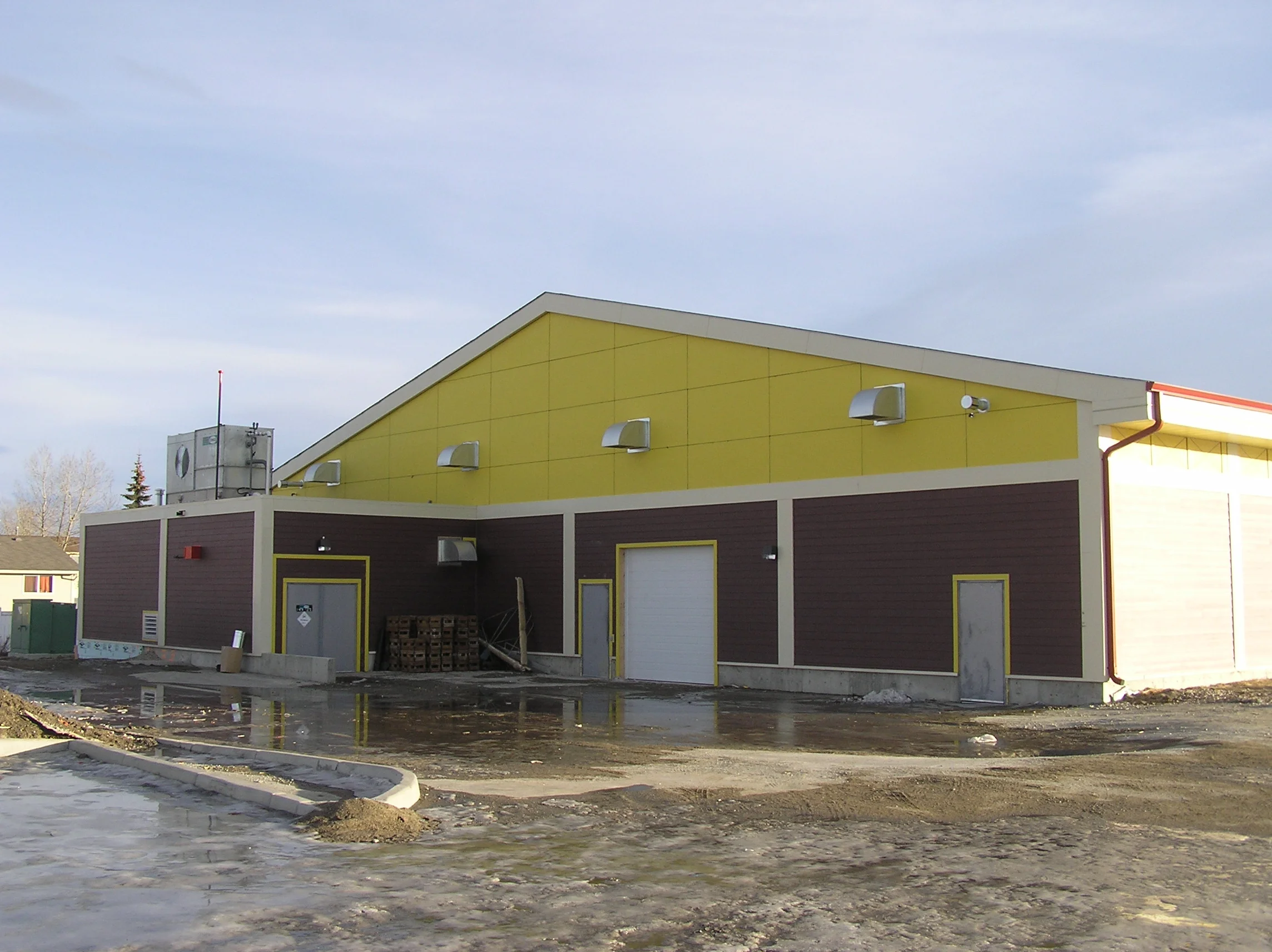 Garrison Curling Club 04.jpg