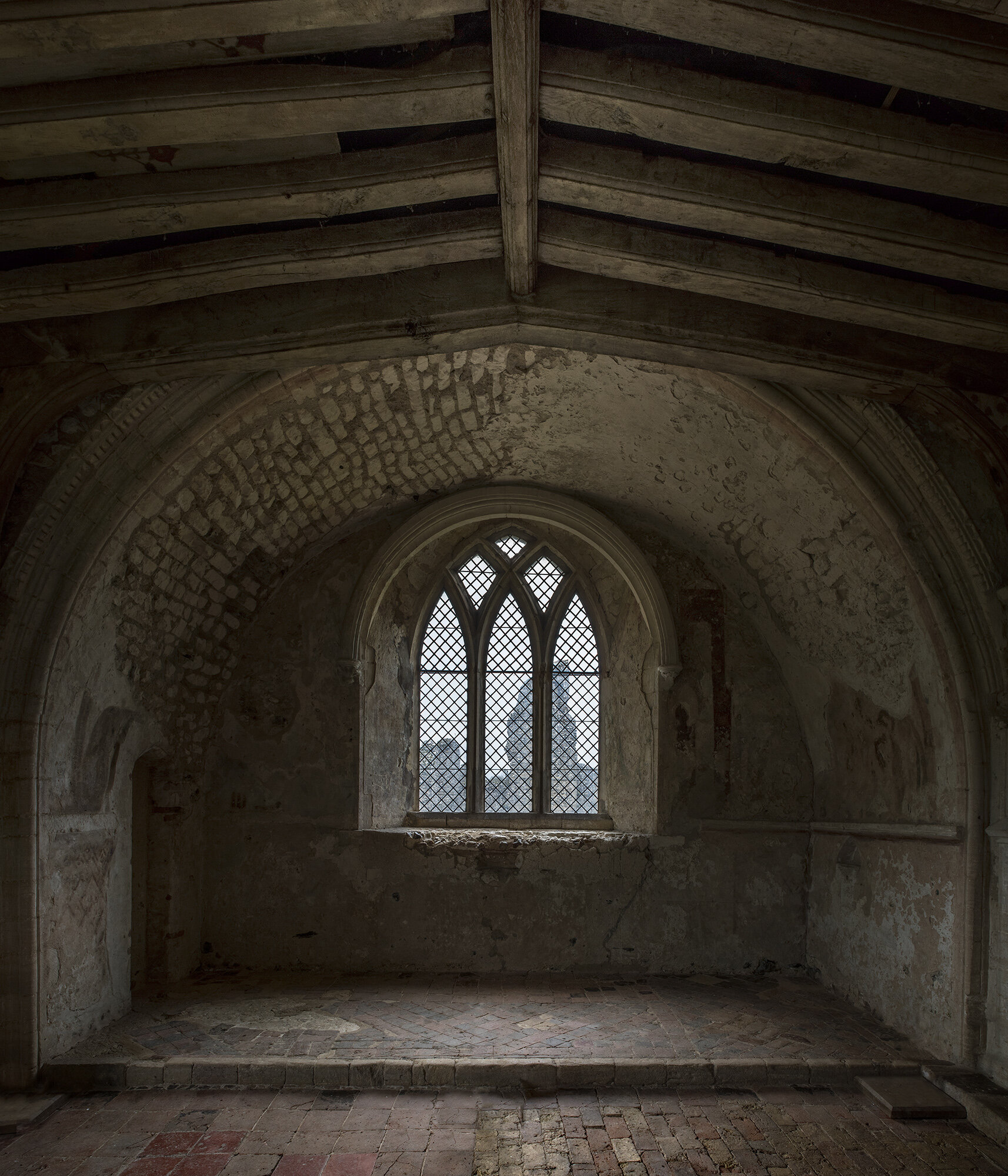 Castle Acre Priory chapel.jpg