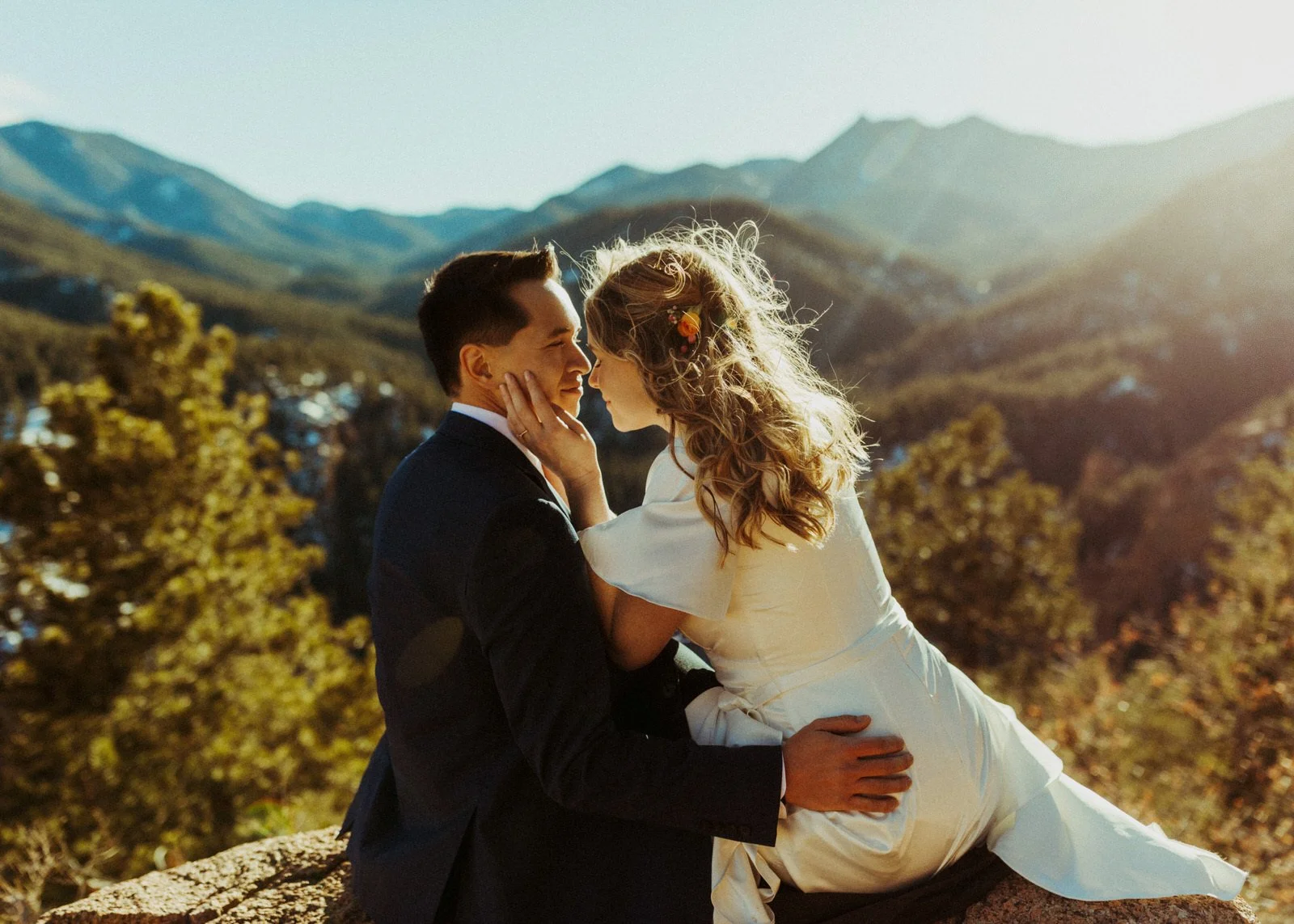 Abbie-Joe-Colorado-Springs-Cheyenne-Mountain-State-Park-Mount-Cutler-Adventure-Elopement-January-29-2021-Kate-and-Calder-Photography-153.JPG