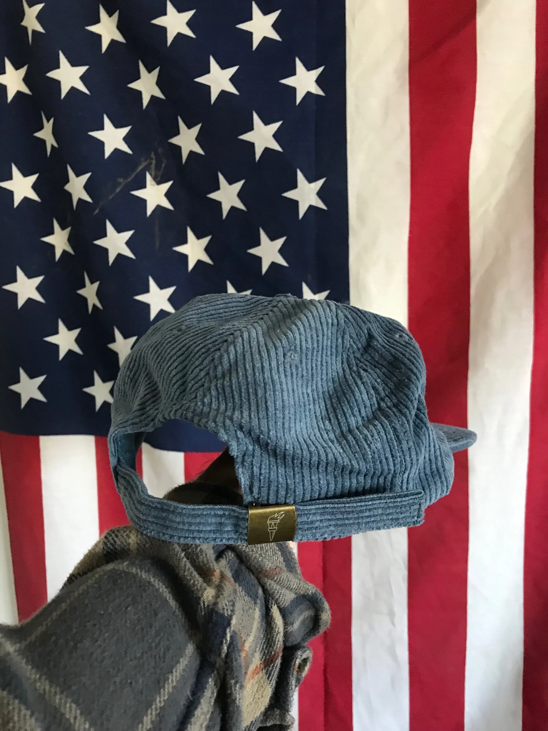 EFFC5CD1-7AD3-4EFD-9A03-8475DF4D3BCB