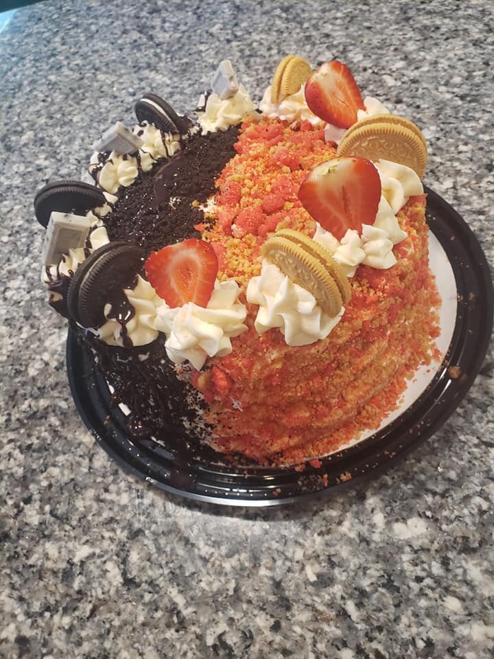 Cookies and Cream/Strawberry Crunch Cake