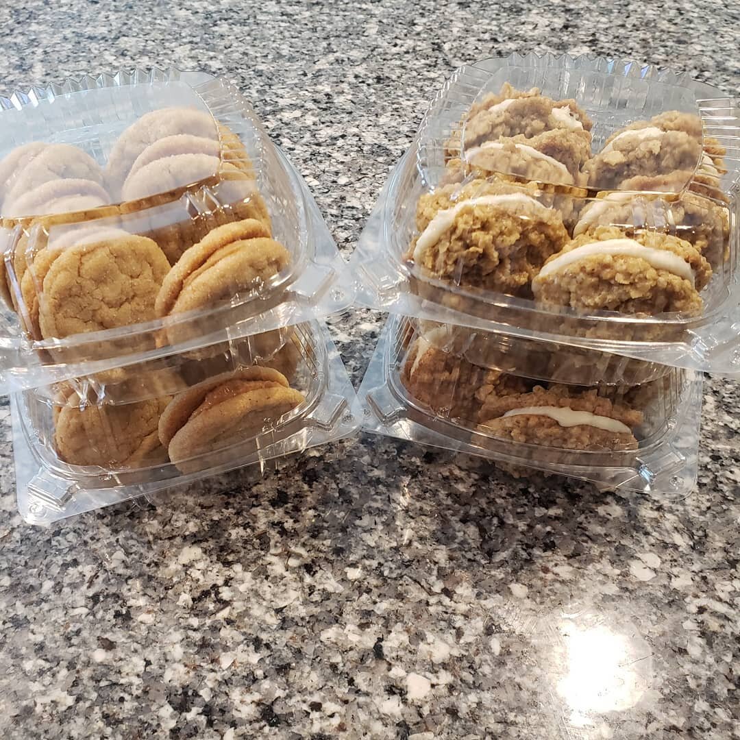 Sandwich Cookies - Peanut Butter, Oatmeal Cream