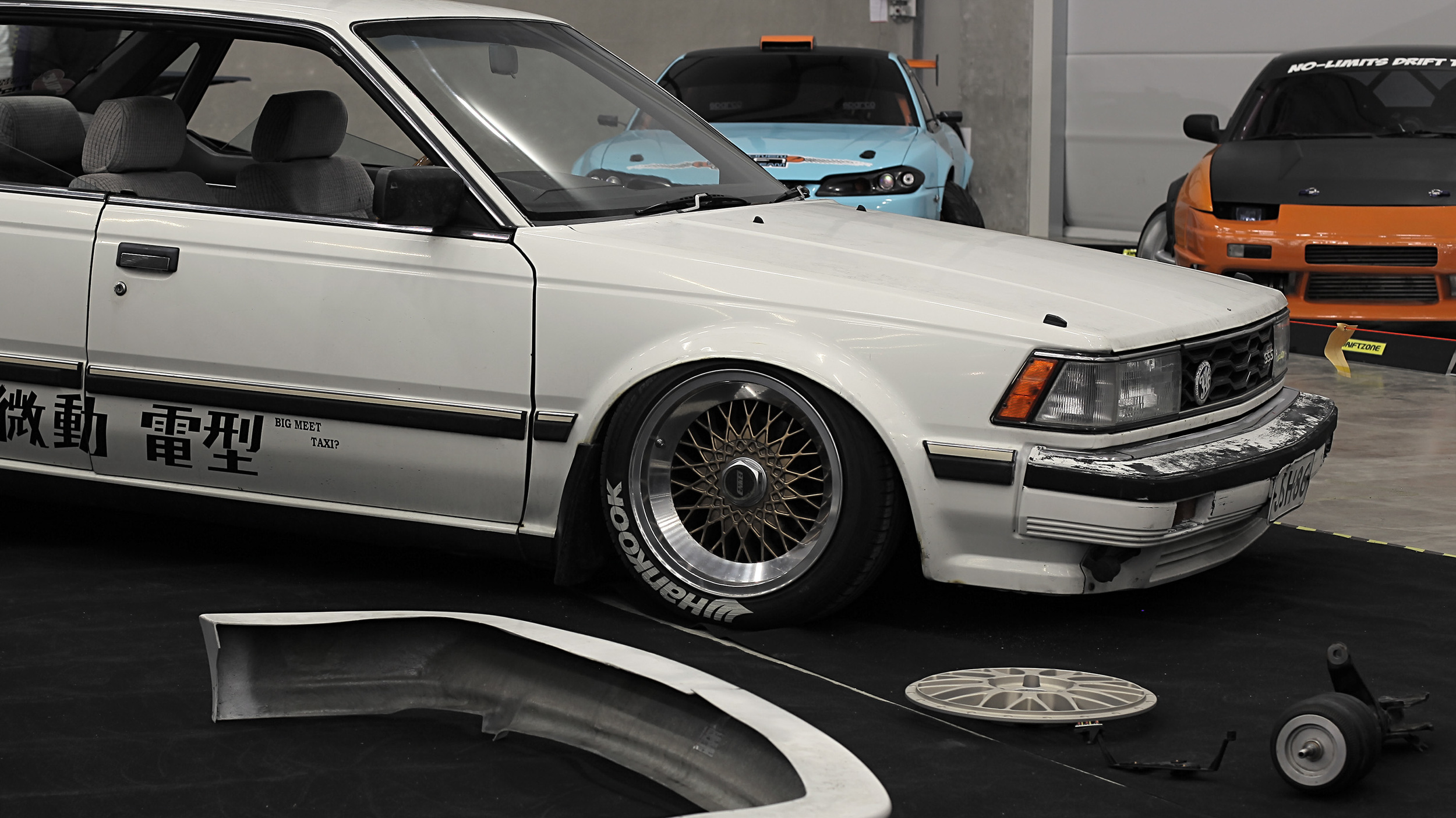 Jani "Sensei" Mikkonen brought his -84 Nissan SSS Bluebird. Re-branded as the "Big Meet Taxi".