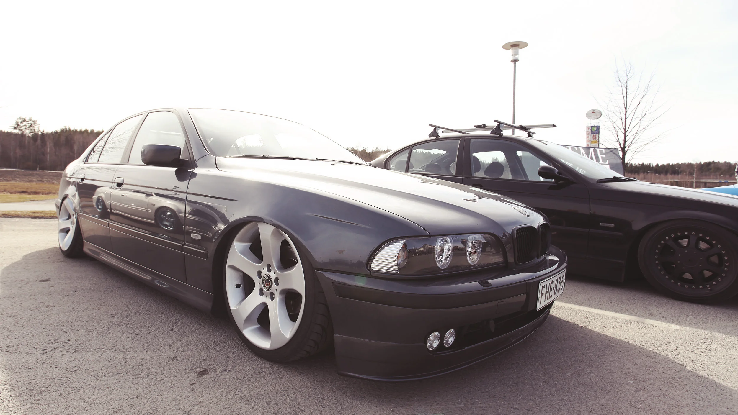 Naturally, Jani "Sensei" Mikkonen rolled to the meet, with another bagged ride. Air suspension is this guy's signature. This 5-series for sale, wink wink.
