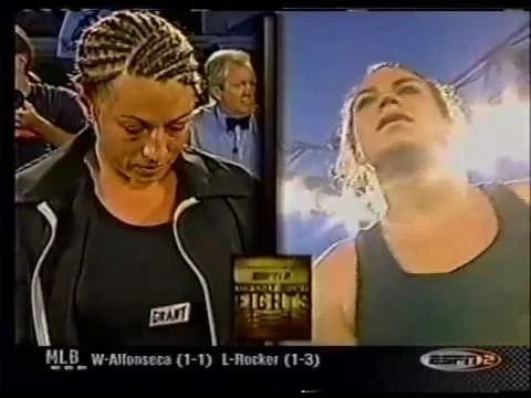 Juli Boxing.jpg