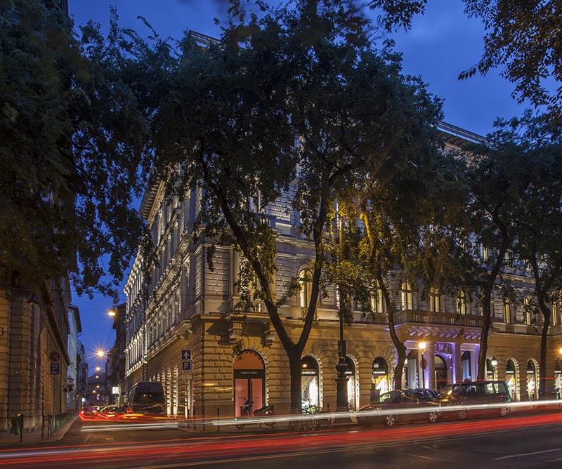 il Bacio di Stile luxury department store, Budapest – Hungary