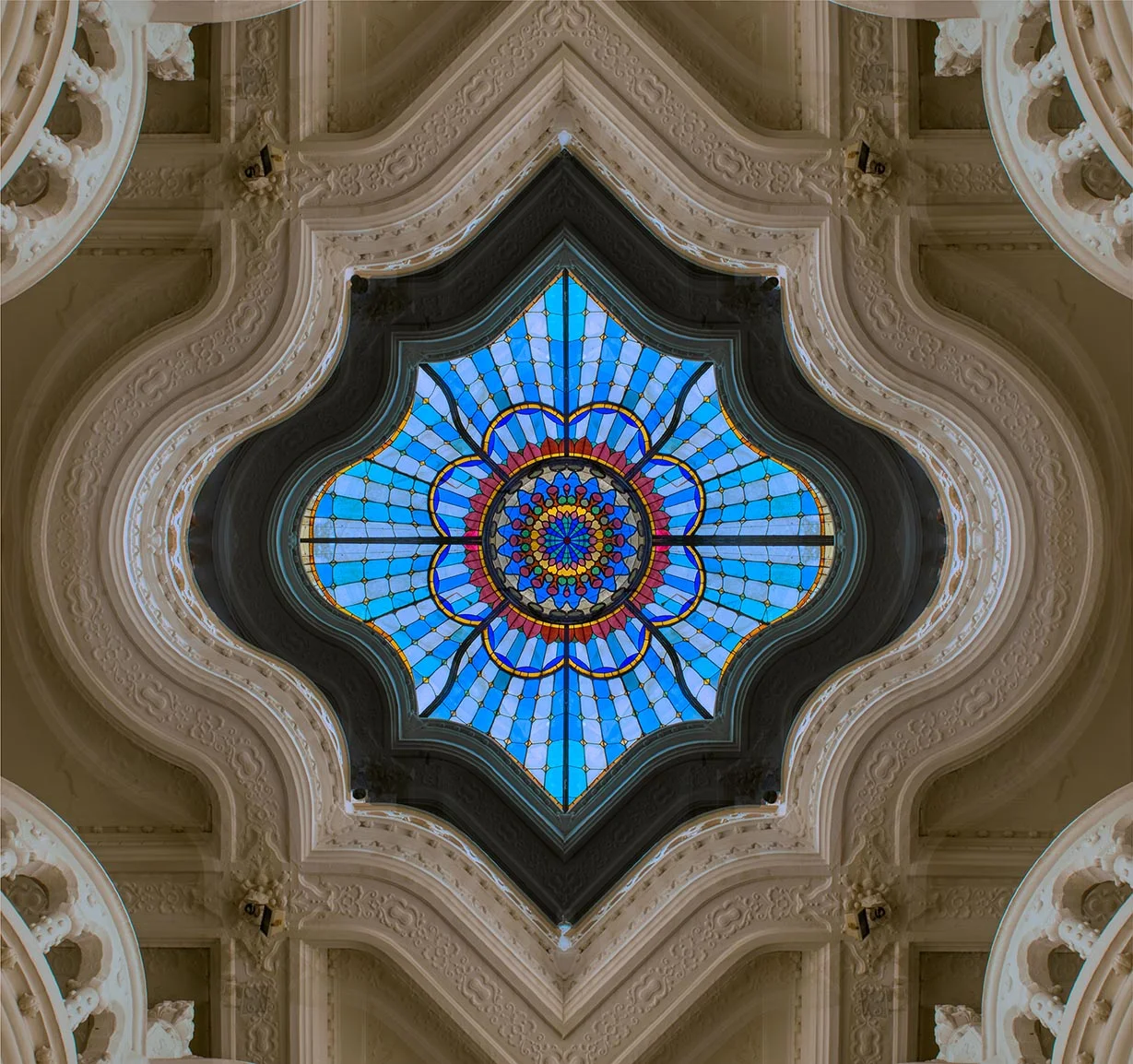 Budapest from Below19.jpg