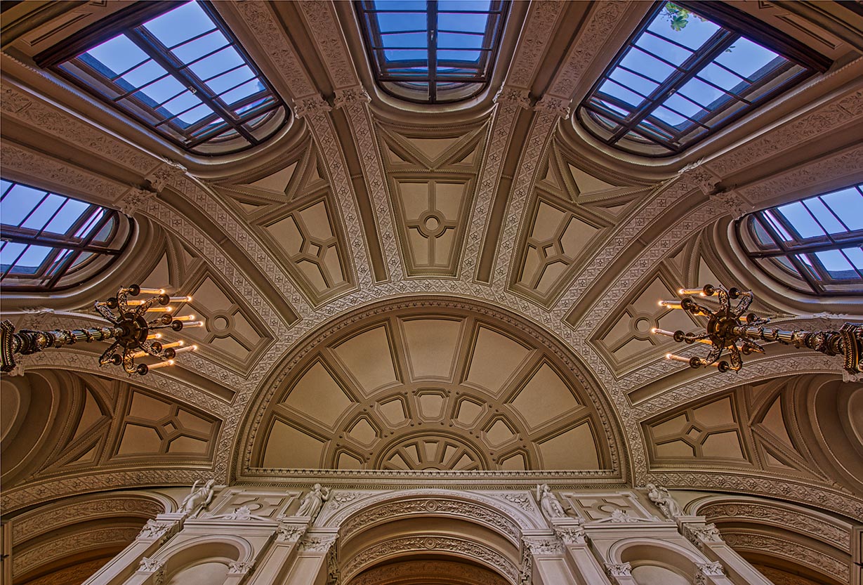Budapest from Below21.jpg