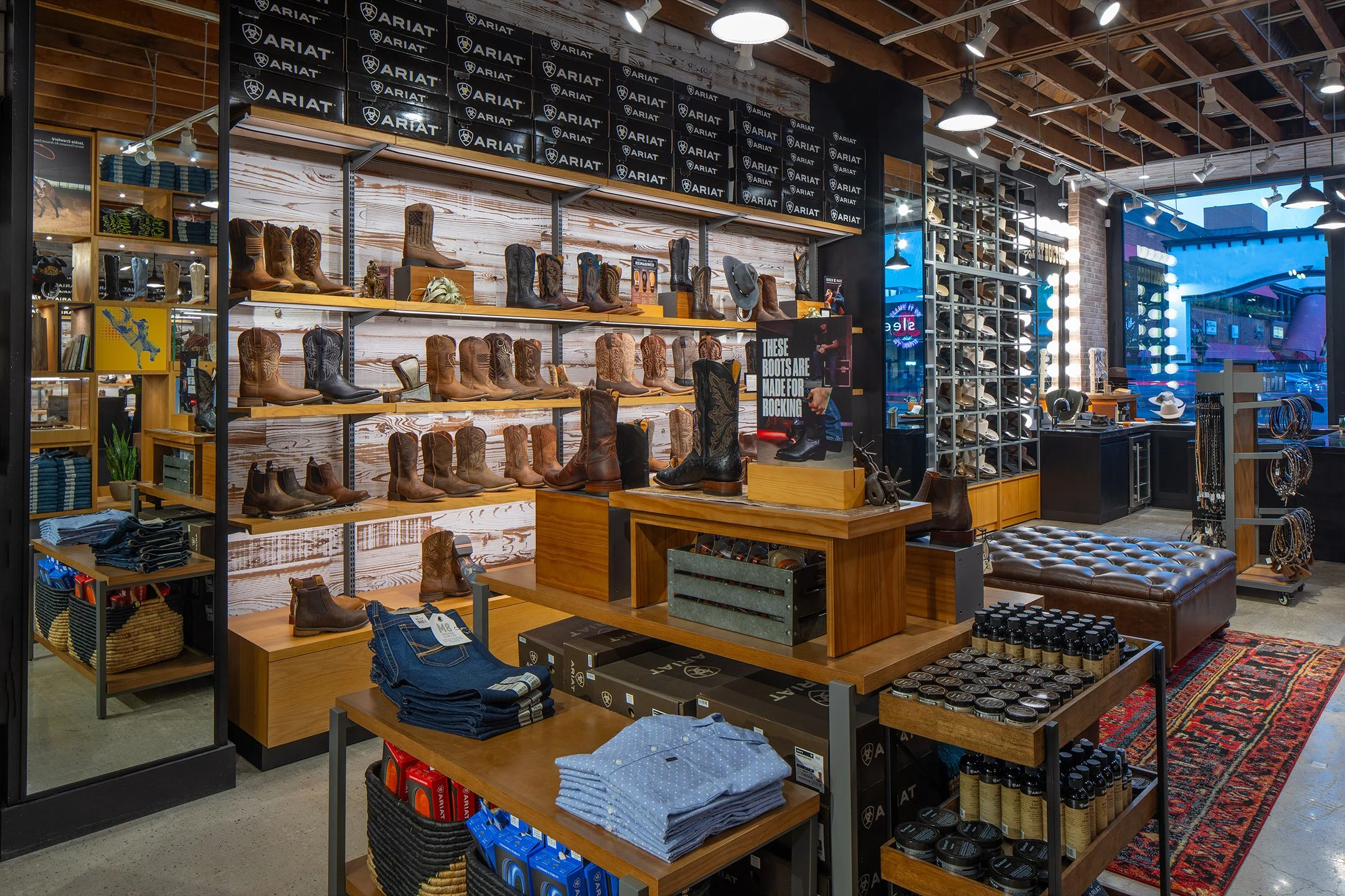 Ariat-Los Angeles-18.jpg