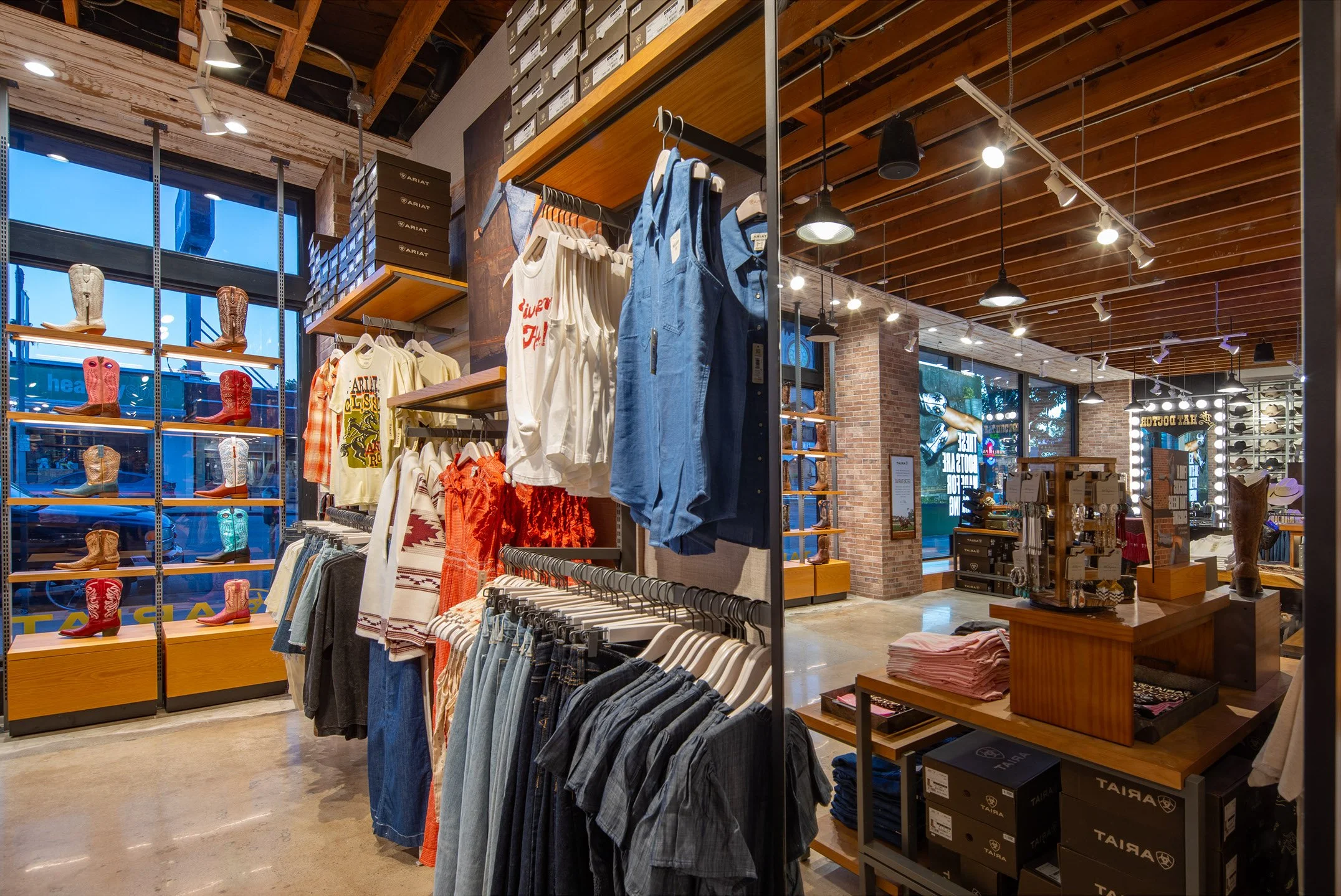 Ariat-Los Angeles-19.jpg