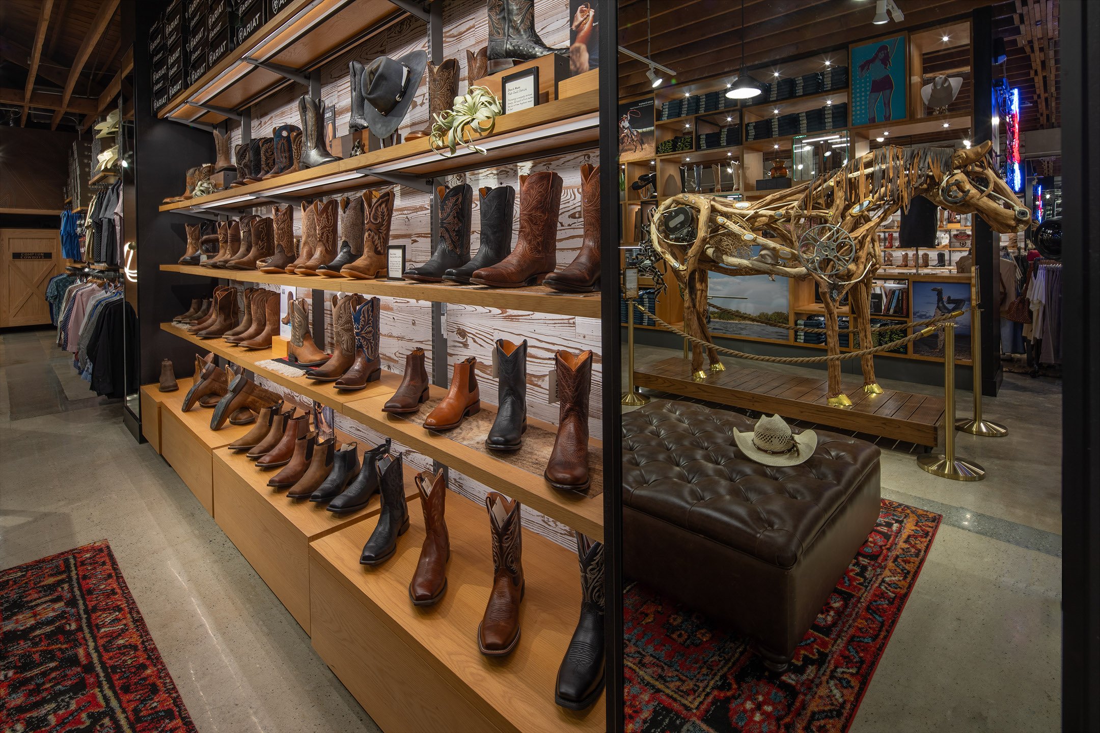 Ariat-Los Angeles-20.jpg