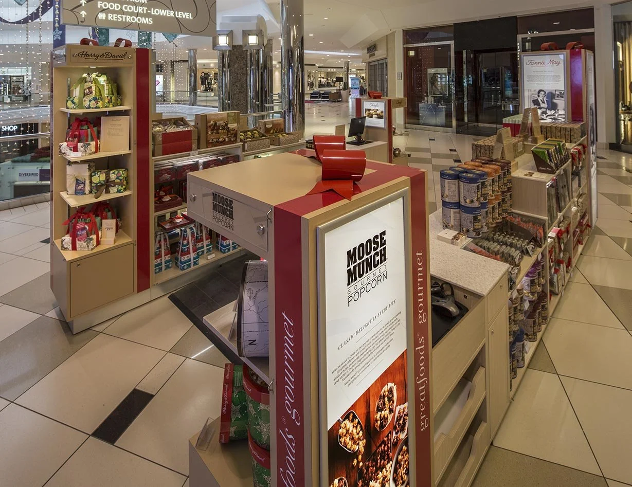Fanniemaybrands_12_OaksMall-05.jpg