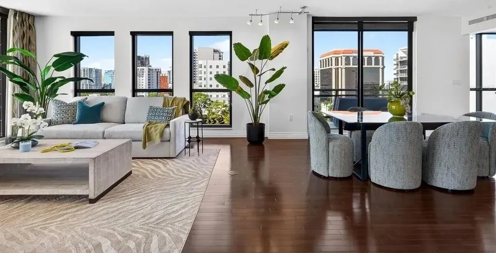 6688309cd517a7cffbfe708f17a2993el-w4225306756rd-w1280_h960 copy.jpg