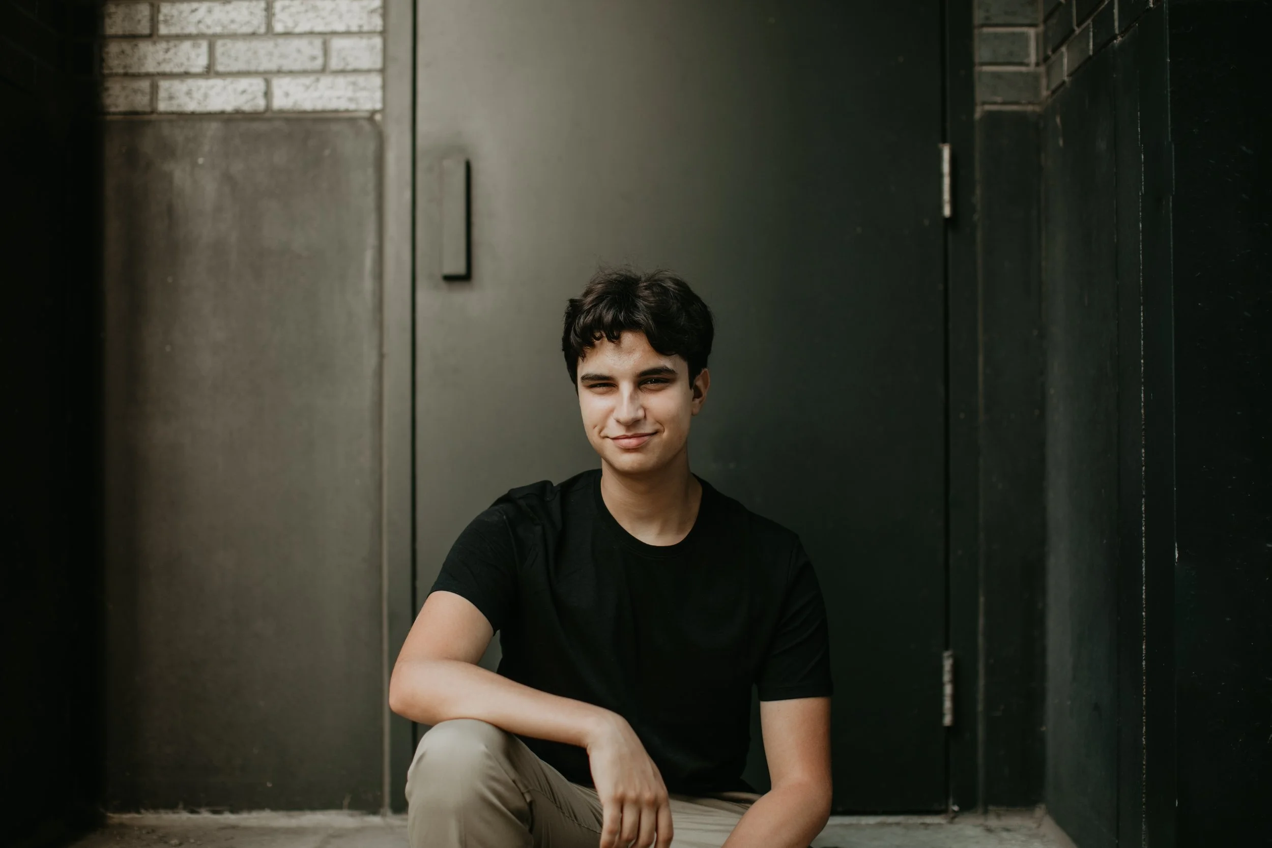Chase-Senior Portraits-28.jpg