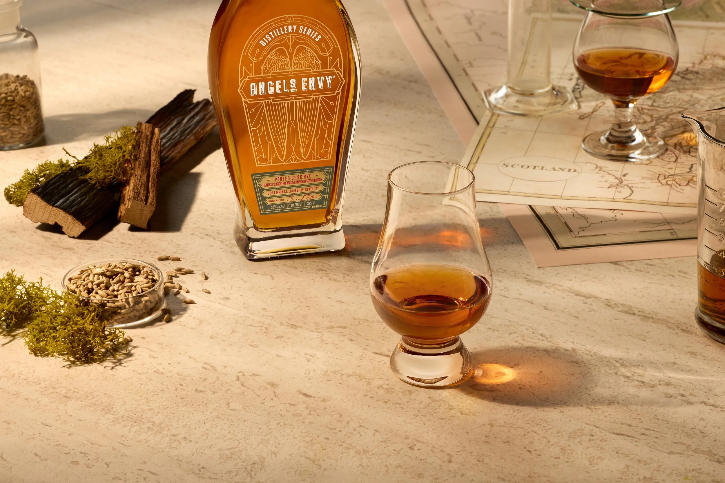 Angel's-Envy-Glassware-Peated-Rye-2275_Final.jpg