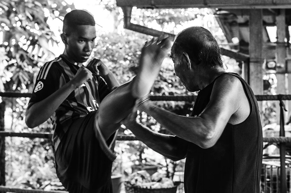 Te Trong (Straight Kick) - (August 3, 2014 - Nakhon Si Thammarat, Thailand)