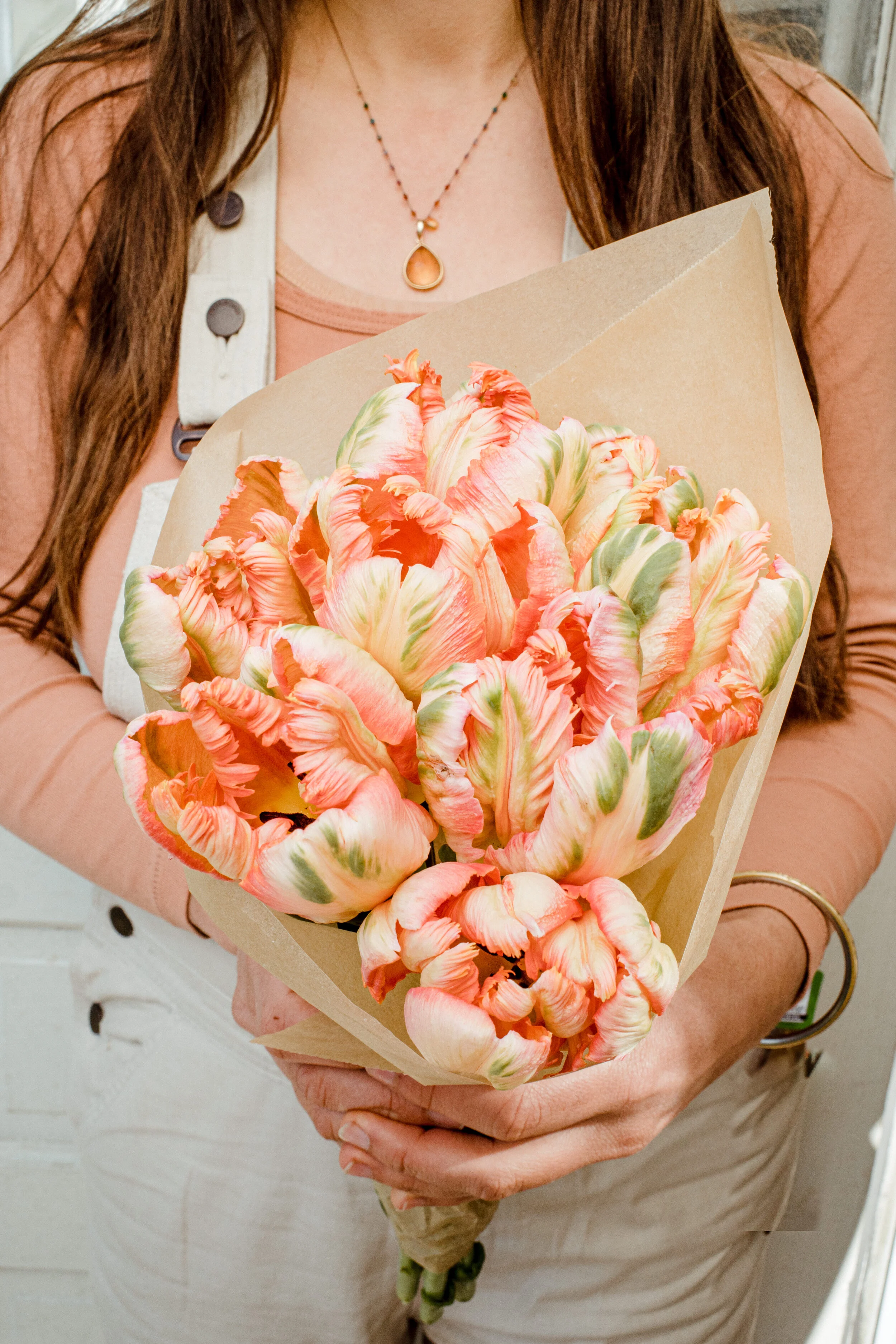 meadowbloom-shop-05-mothers-day-bouquets-0001-LB016052.jpg