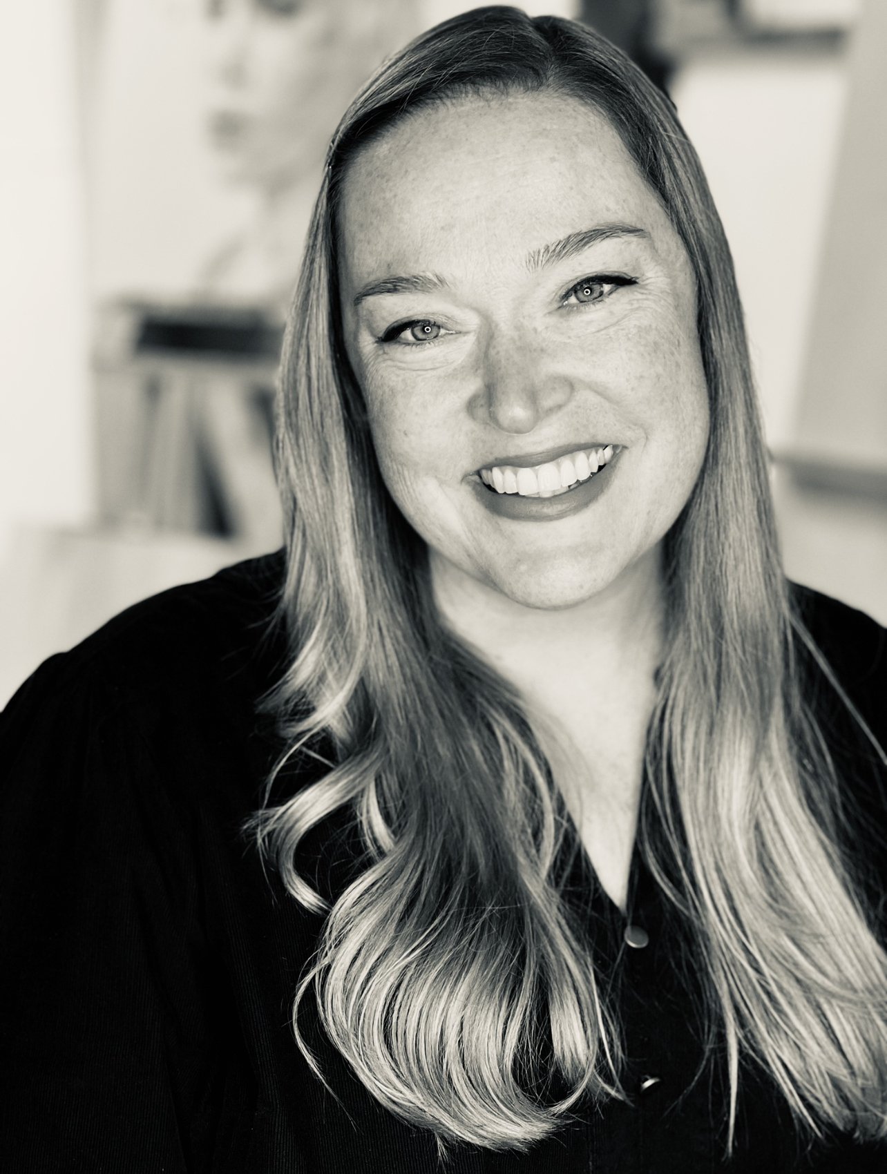 biography — ali cavanaugh