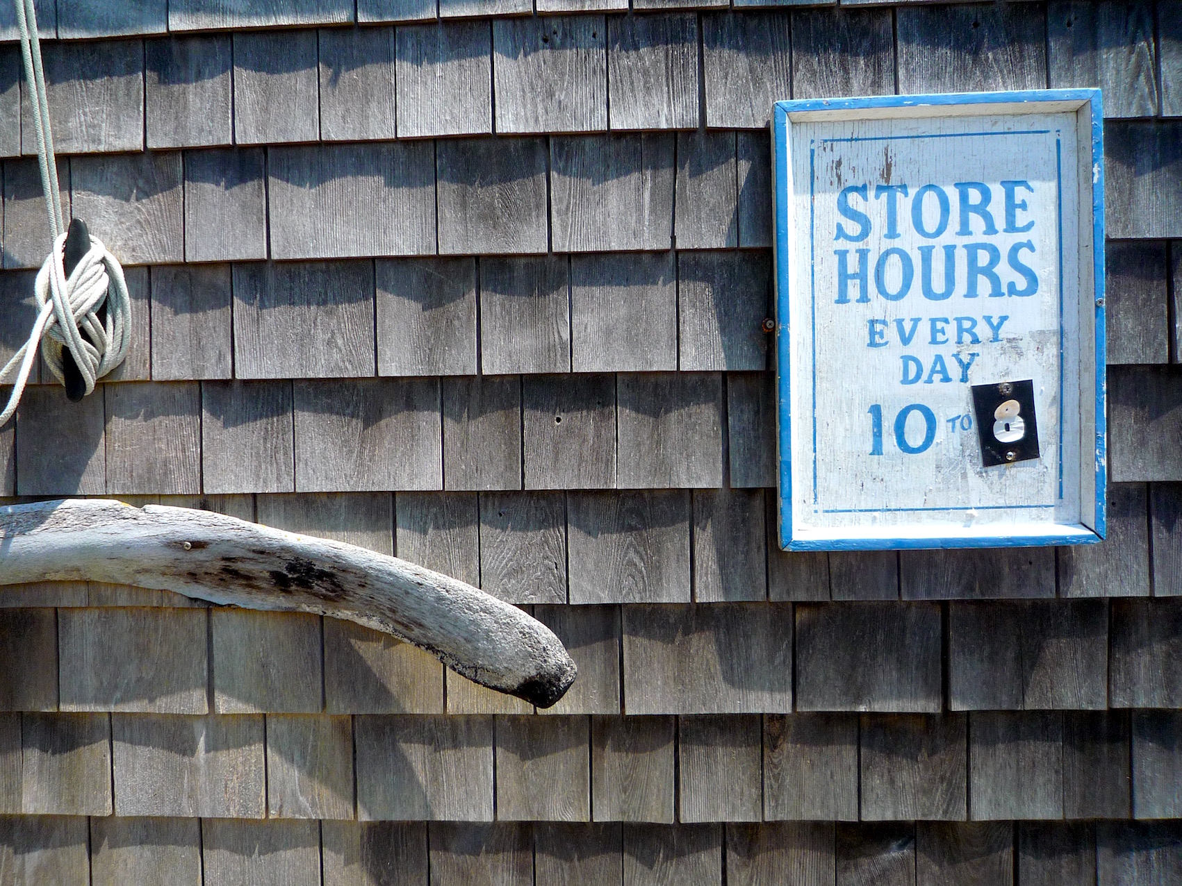 figs. i & j: Chatham Fish Pier Market