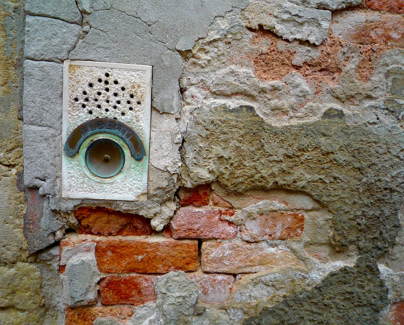 fig. f: palimpsestic