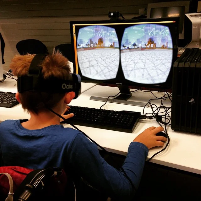 10_1500+Minecraft+VR.jpg