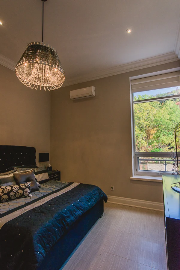 Dundas District Lofts-8.jpg