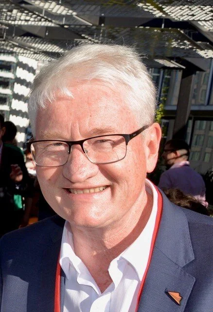 PX61 Mark MarsdenClick here to downloadMark has 30 years experience as a planner working in local government and State Government, including senior roles at Wyndham, Moreland, Boroondara and Ballarat. He was also a senior Panel member at Planning Pa…