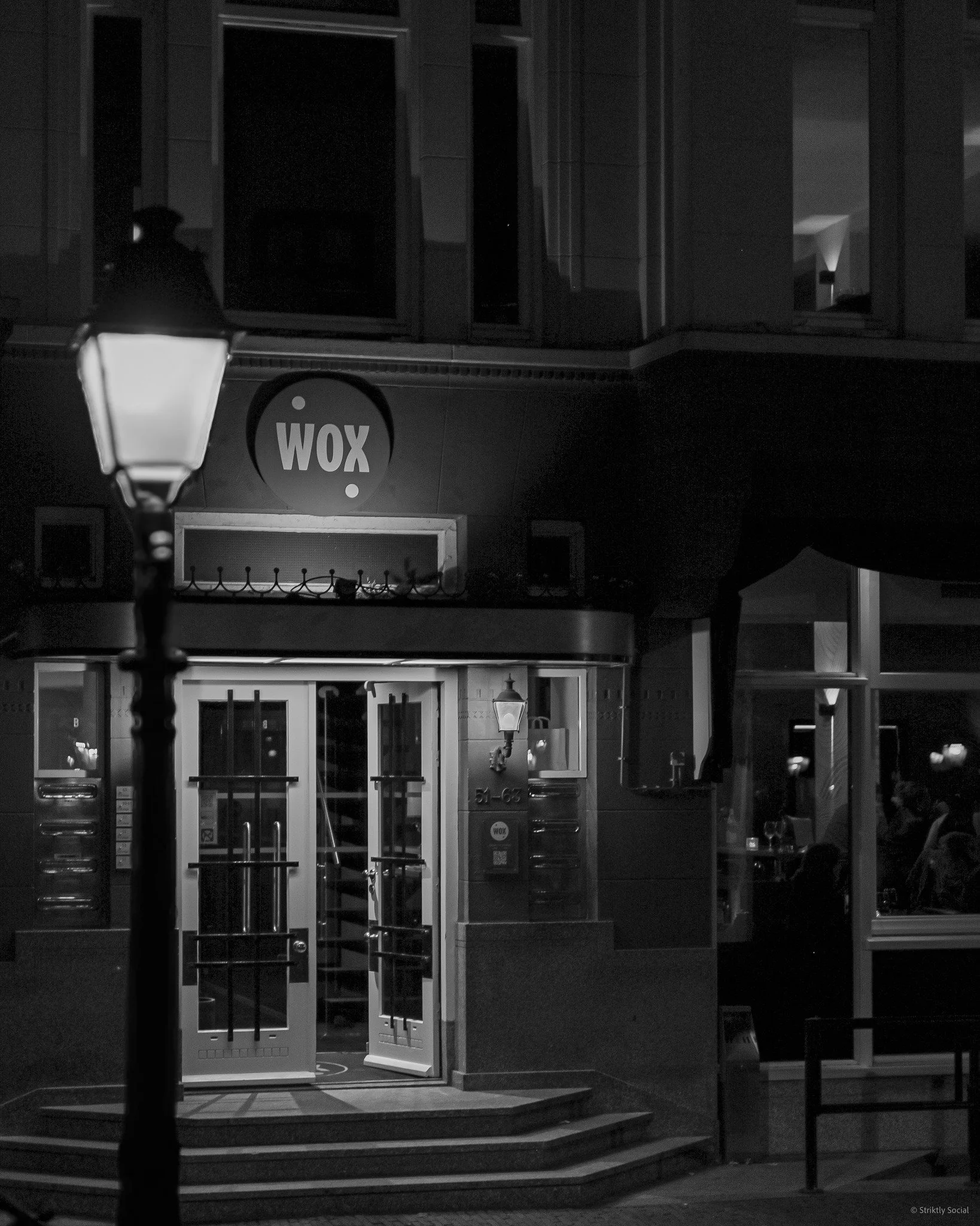 Lange Voorhout 51 &mdash; our home for the past 12 years.
A place full of flavor, laughter and late nights.
Now in our final days here&hellip; join us while you still can.
.
.
📸 @striktly_social 
#langevoorhout #restaurantwox #thefinalseason #shared